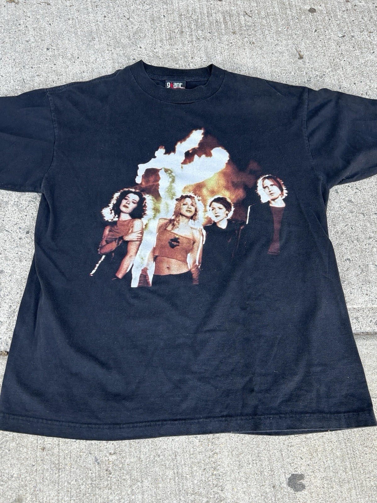 Vintage 1998 Hole celebrity skin Giant Tag Size L
