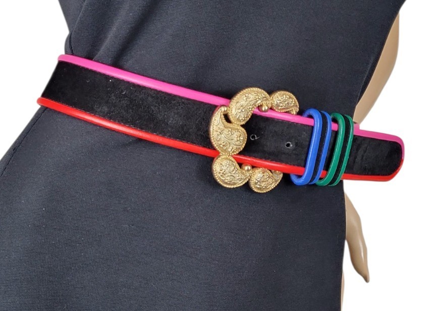 Vtg Carlisle Black Suede Leather Red Pink Gold Tone Metal Etruscan Buckle XL