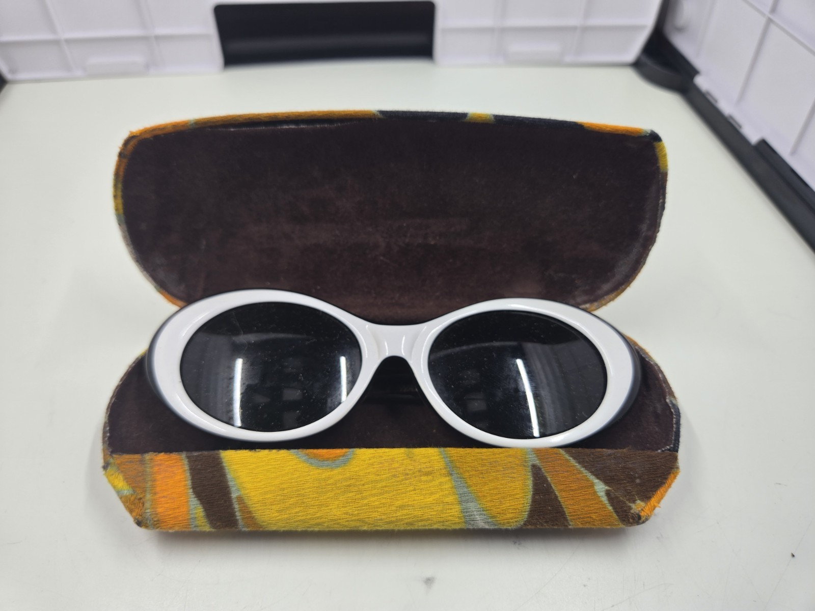 Vintage American Optical Beware True Color Sunglasses Black White 1960s Rare USA