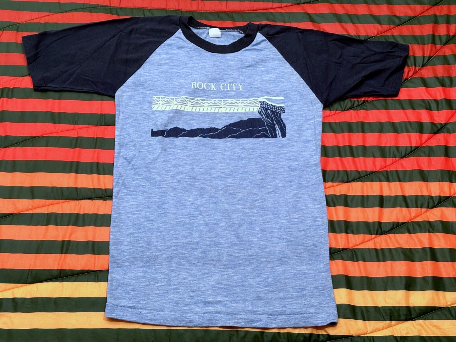VINTAGE 80s Rock City Tennessee Soft Ringer Shirt Mens M Light Blue Hiking 90s