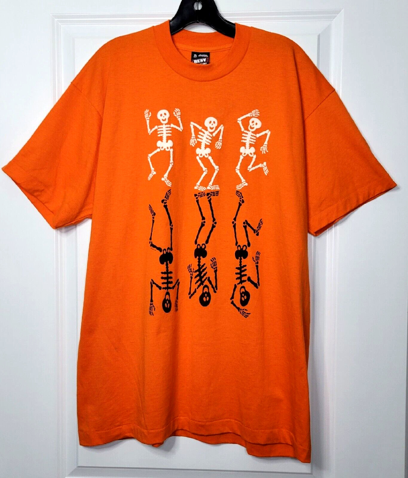 VTG Dancing Skeleton Halloween T-Shirt Men’s XL Orange Single Stitch U.S.A 80s