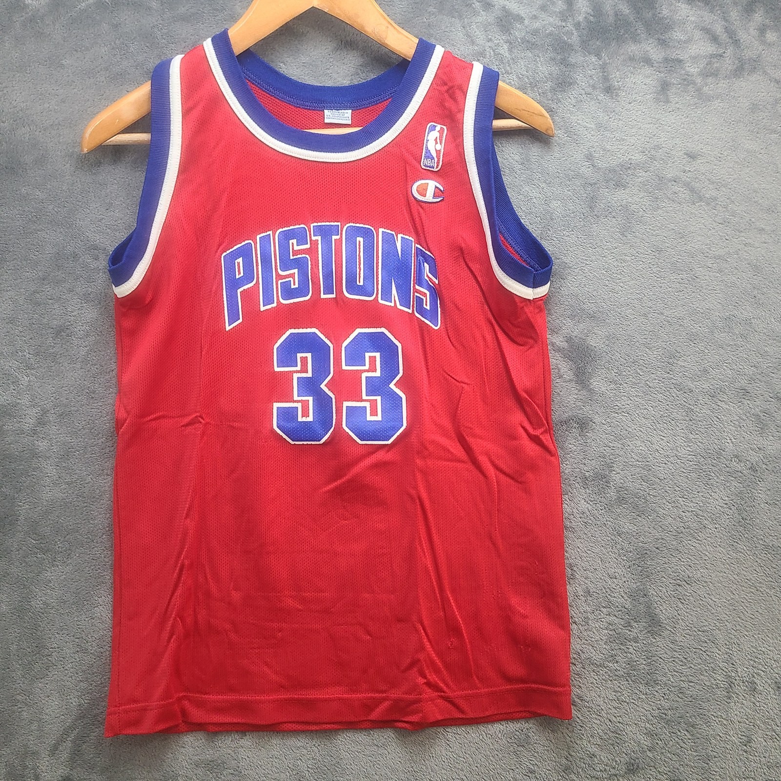 VTG Champion Detroit Pistons Grant Hill #33 Red NBA Basketball Jersey