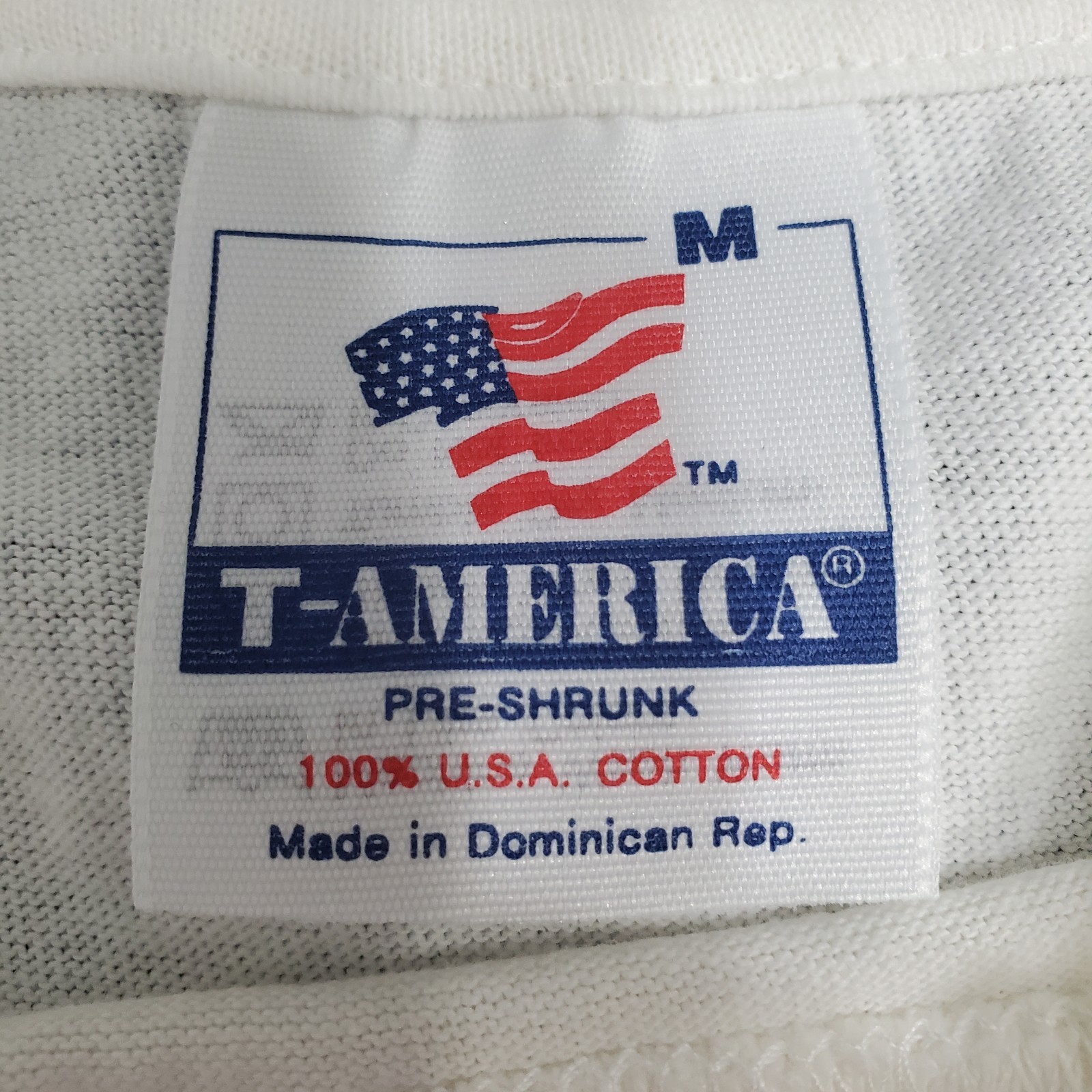 Vintage Single Stitched USA Proud to be American shirt size M Nice Graphic Clean