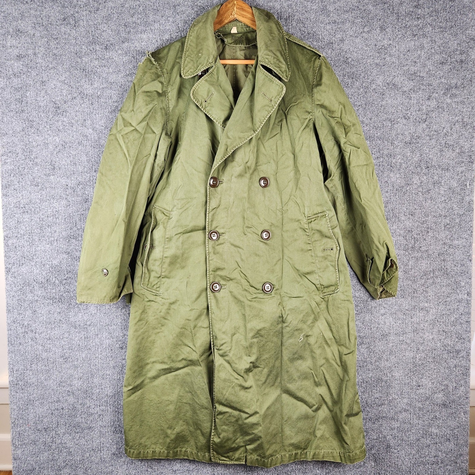 Vintage Mens Green Distressed Military Trench Coat Double Breasted Small Regular