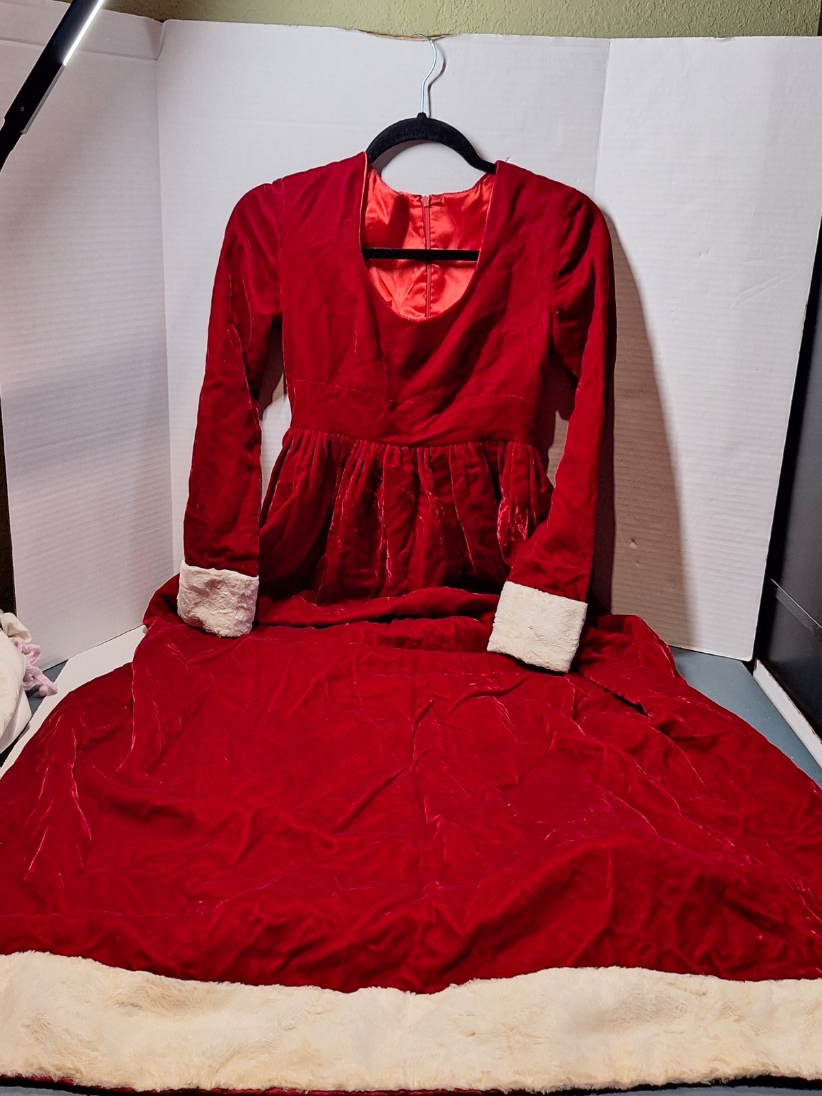 Vintage Mrs. Santa Claus Dress, Velvet, Size S, Red/white, Christmas Holiday