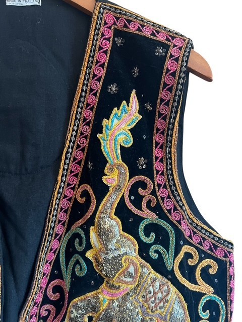 Vtg 90s Artisan Handmade Thai Elephant Vest Beaded 3D Puffed Boho Art to Wear L