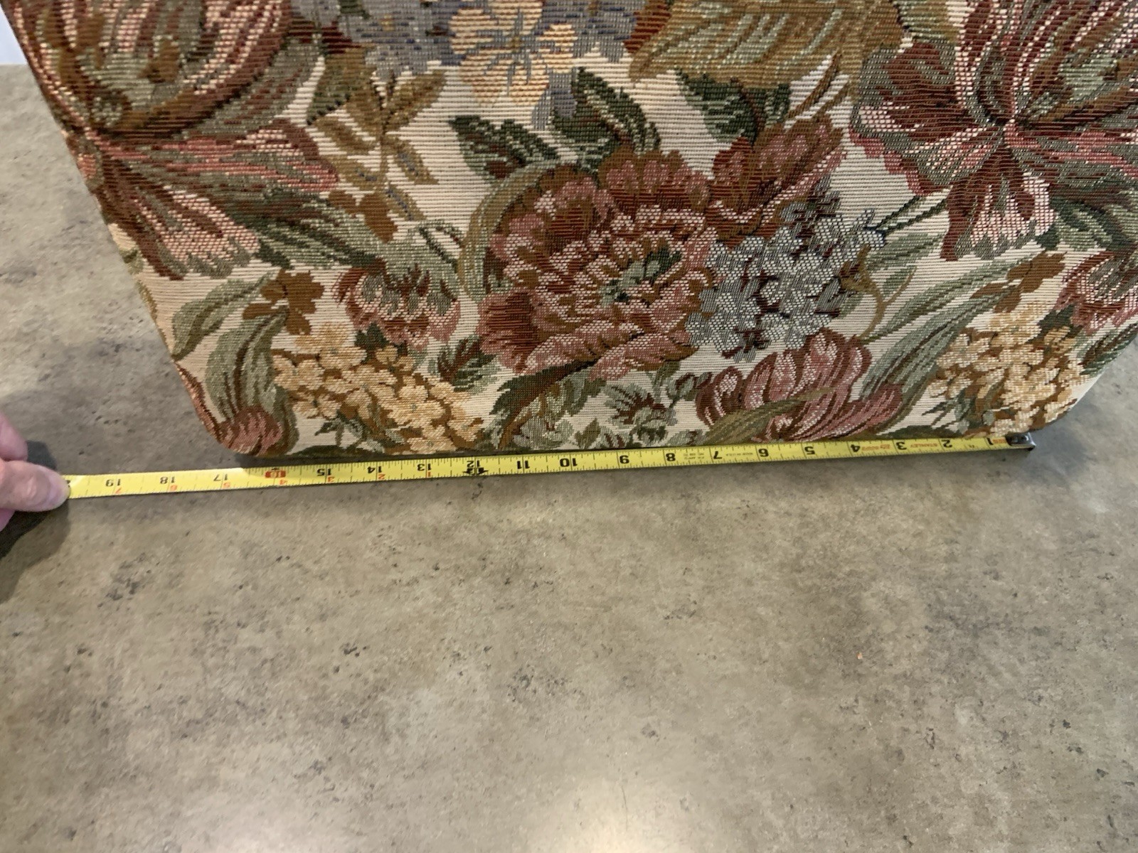 Vtg Floral Tapestry/Leather Briefcase Protocol Shoulder Strap EUC