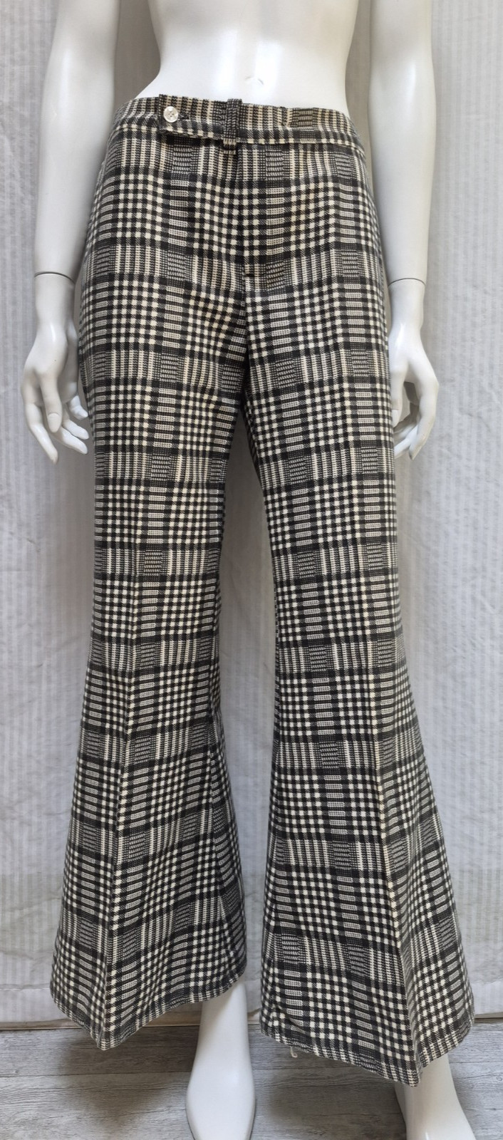 VTG 70s Sears Jr Bazaar Black White Plaid Wide Leg Bell Bottom Pants – Waist 30″