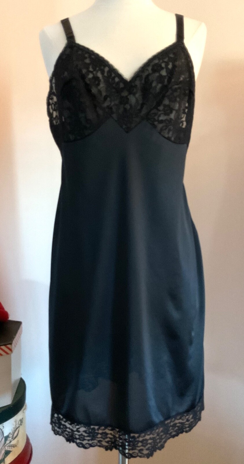 VTG BARONET BLACK NYLON SZ 38 SHORT FULL SLIP ILGWU GOLD LABEL LACE TR 1959~63