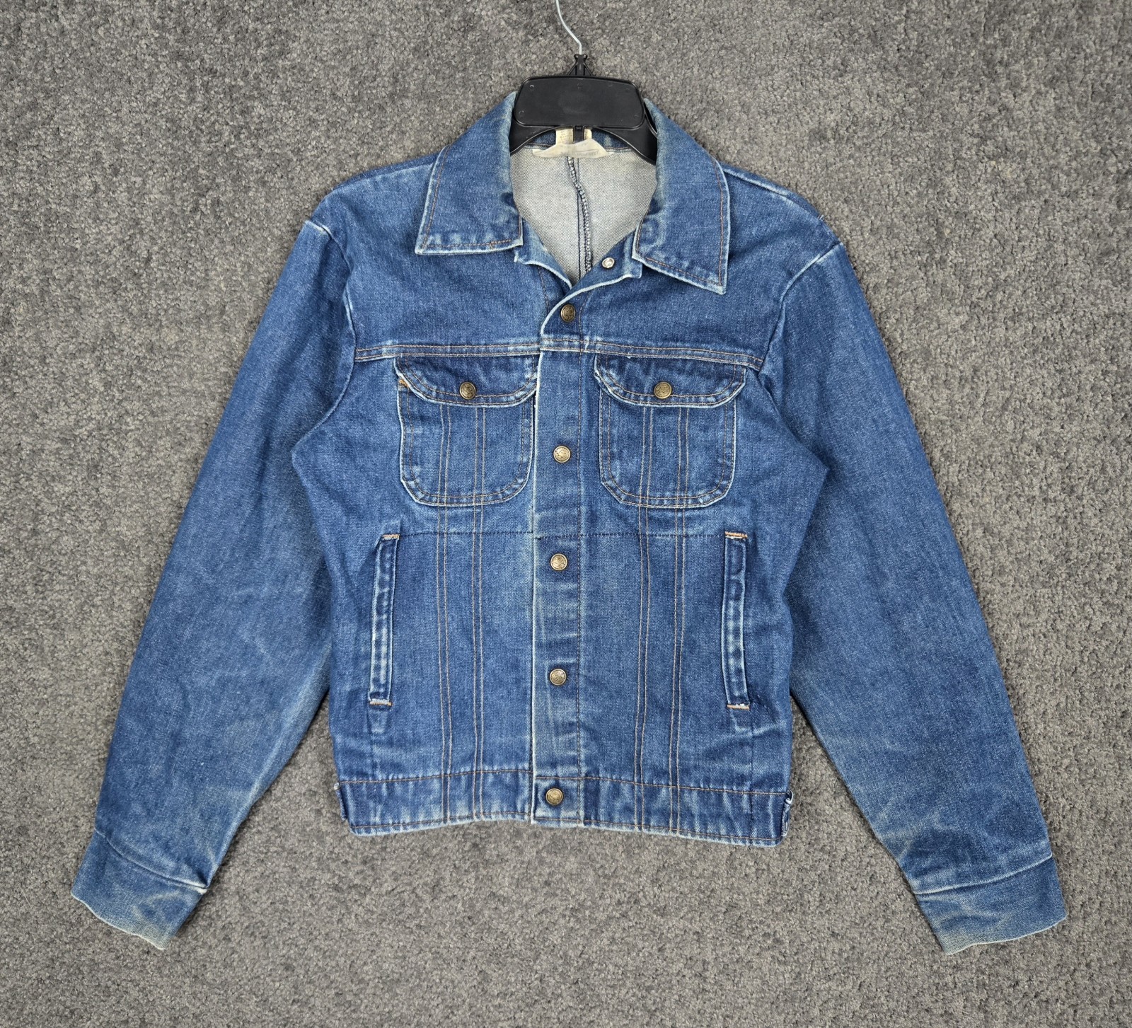 Vintage Key Imperial Denim Trucker Jacke Size Small 19×22 Adjustable Button 70s