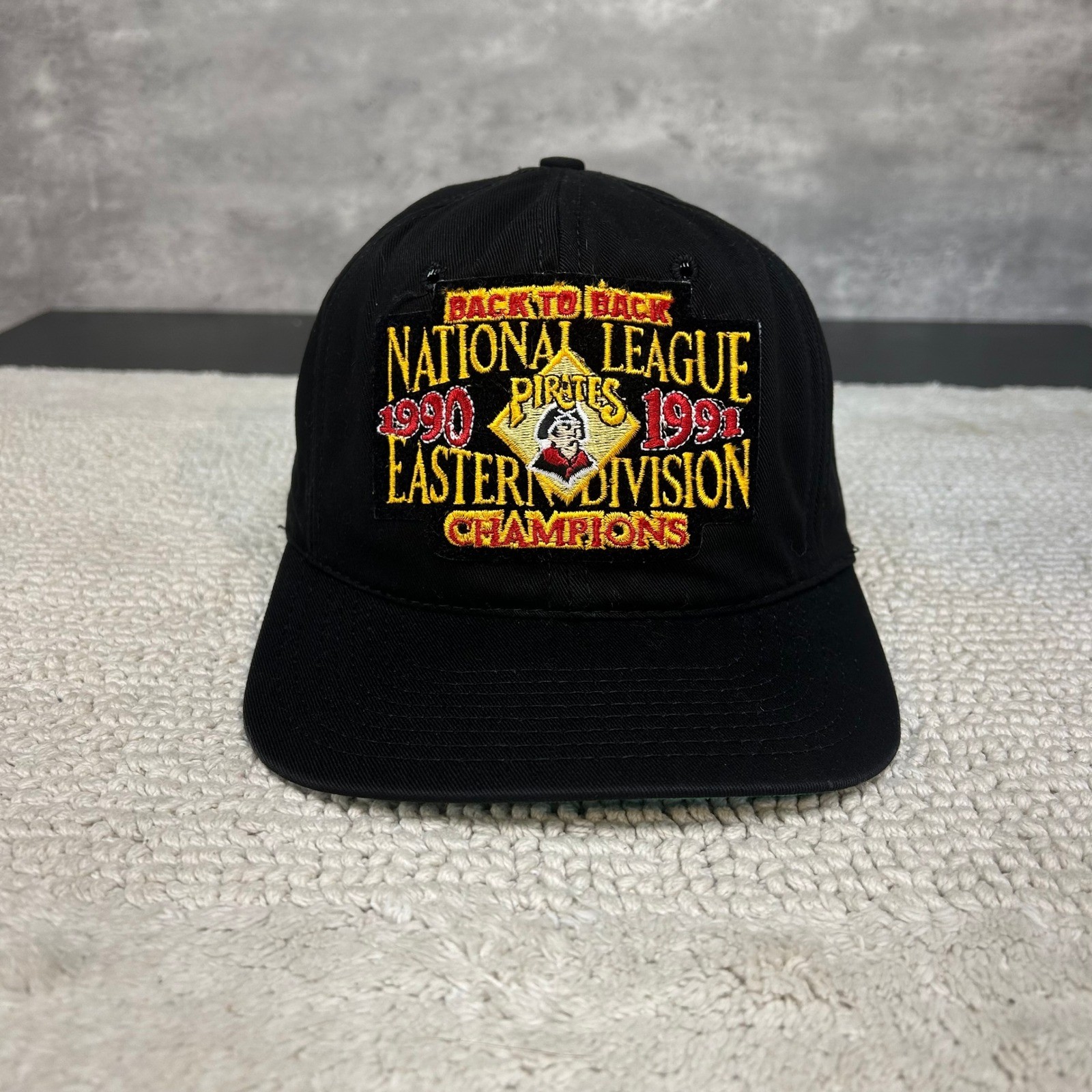 90s Vintage Starter Pittsburgh Pirates Patch Snapback Hat OSFA NL Champs