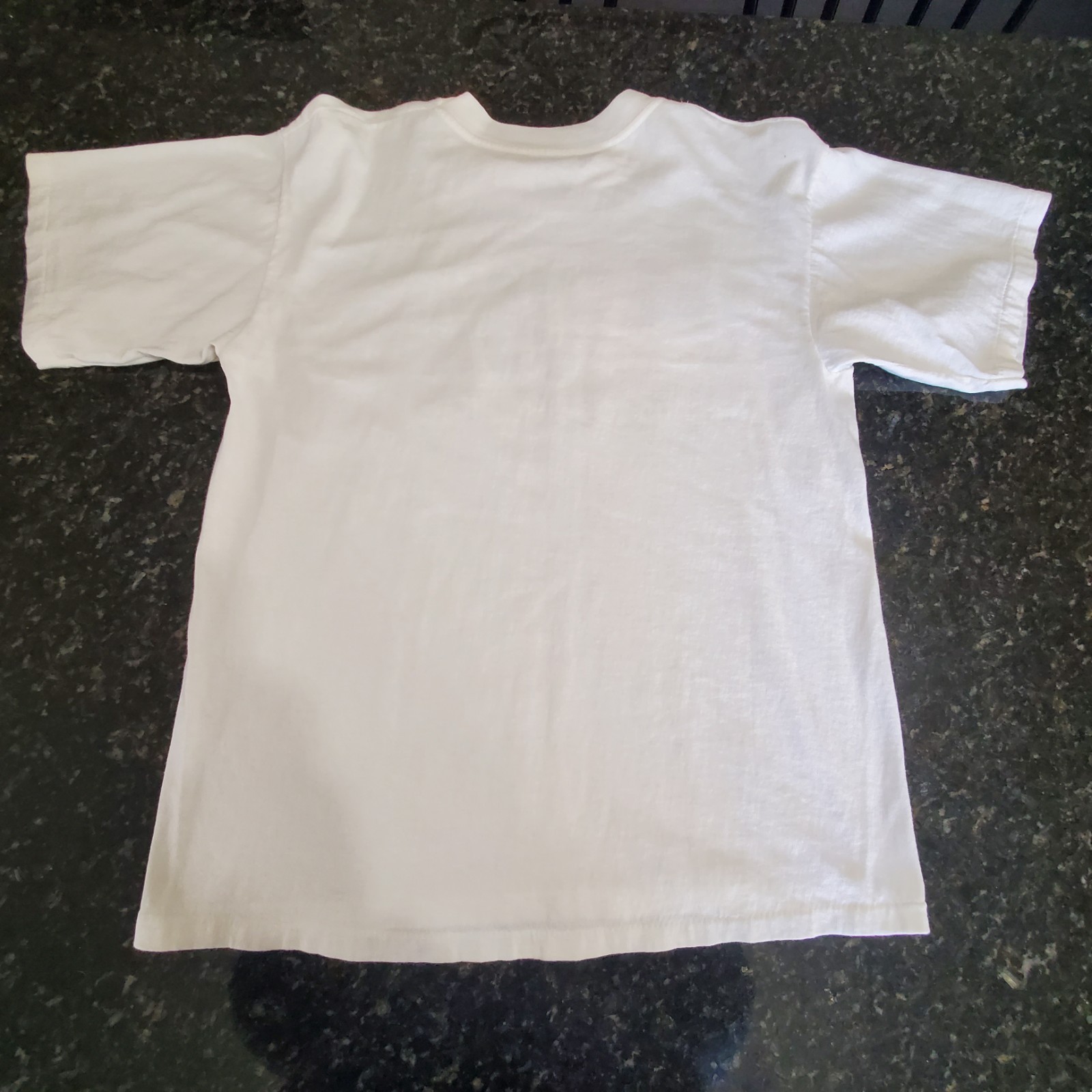 Vintage Single Stitched USA Proud to be American shirt size M Nice Graphic Clean