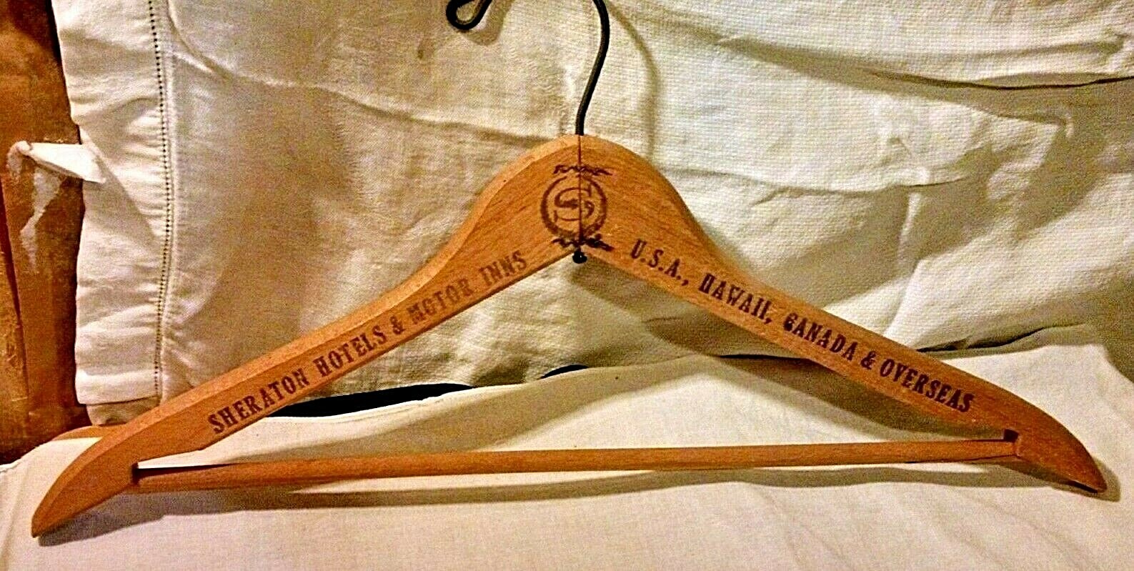 Sheraton Hotels & Motor Inns USA Hawaii Canada & Overseas Wooden Clothes Hanger