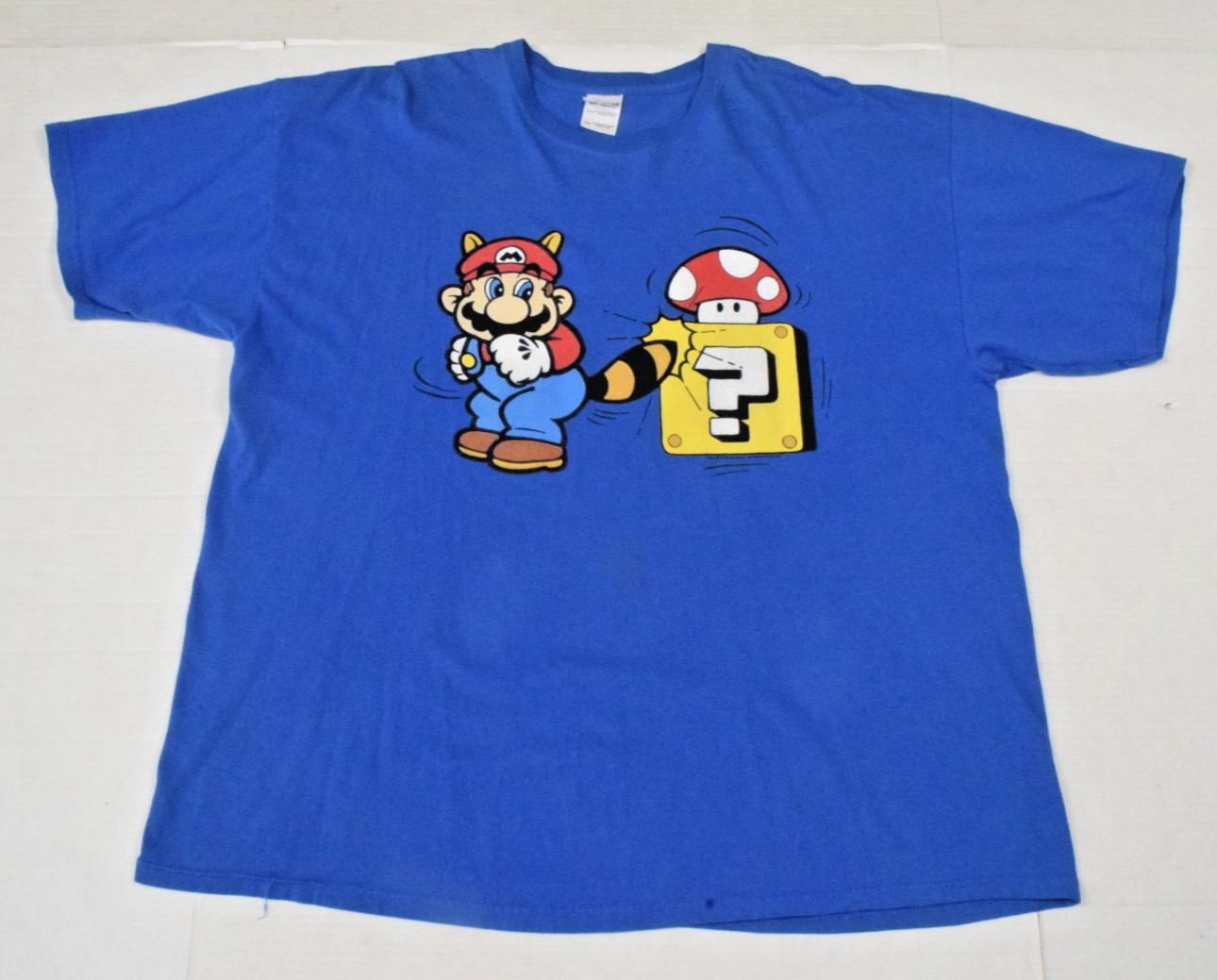 Vintage T-Shirt Nintendo Super Mario Brothers Size L/XL Y2k Blue Gildan c.2002