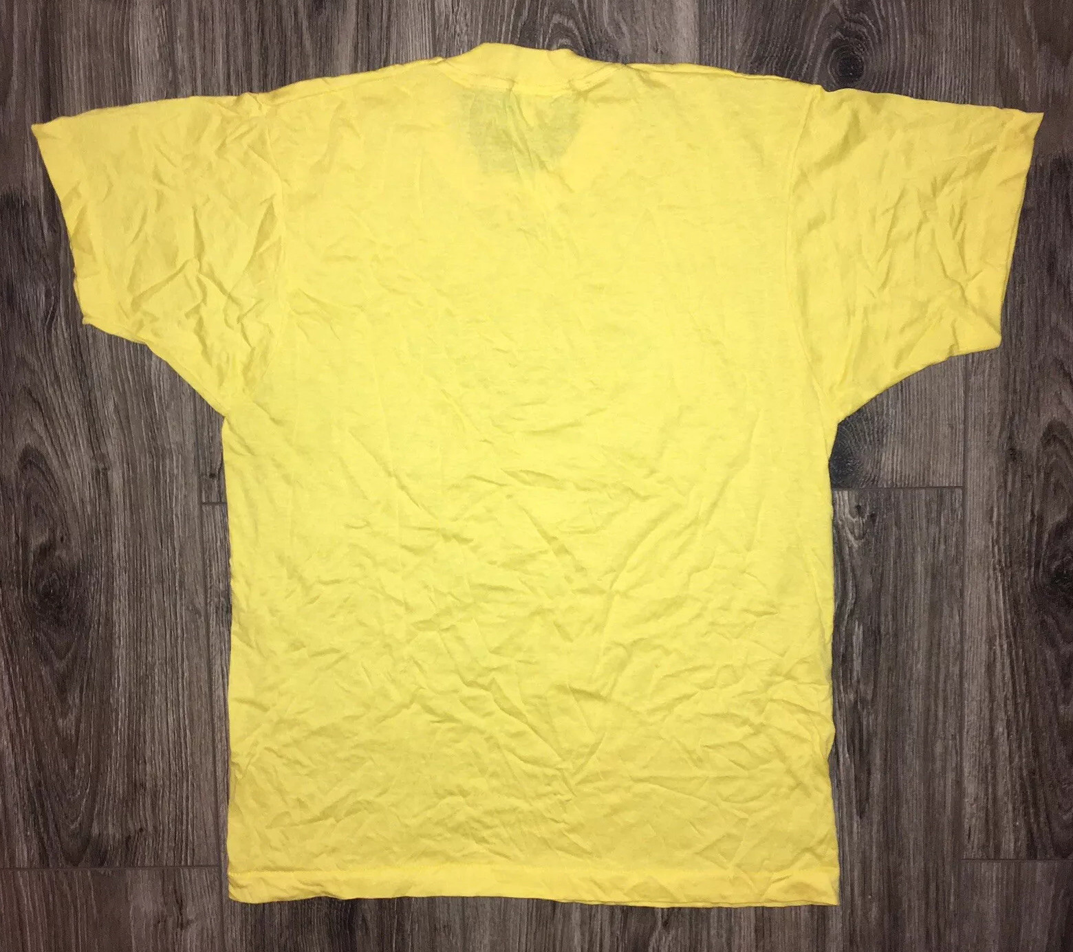 Vintage Chi Eta Phi Nurses Sorority Yellow T-Shirt Screen Stars Fits Small 50-50