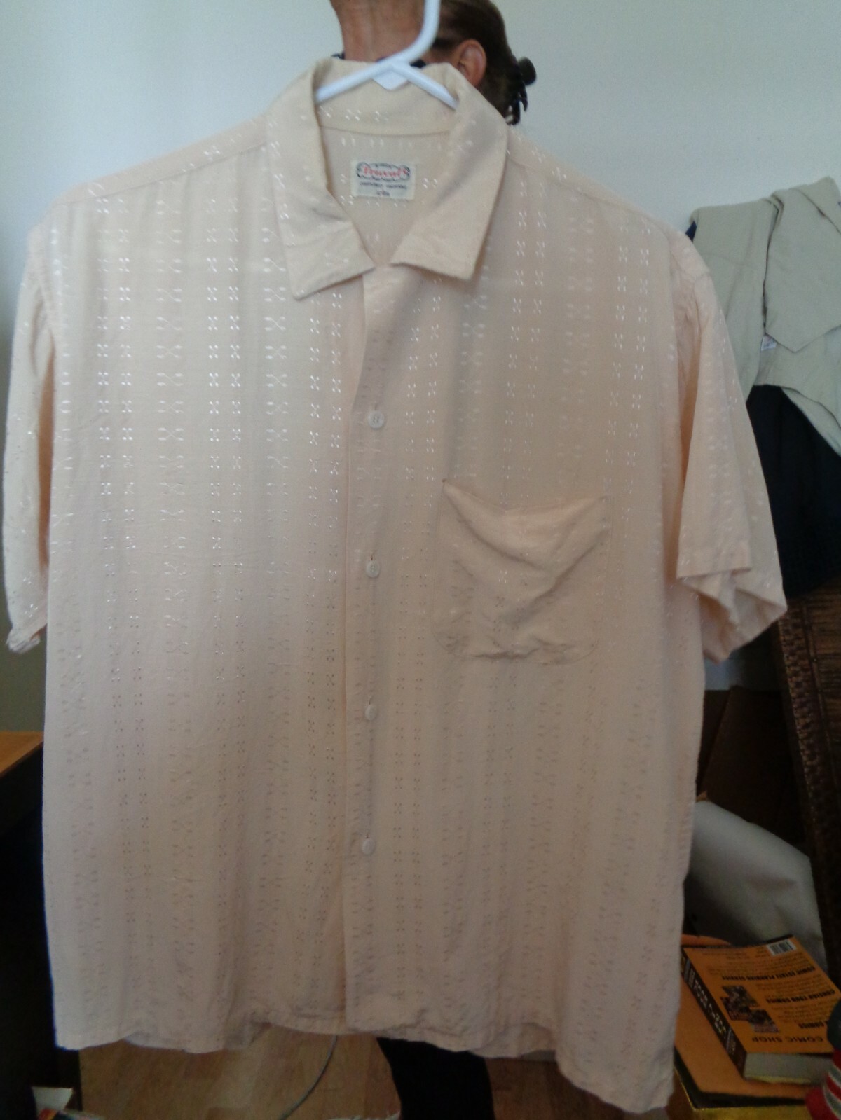 50’s-60’s TRUVAL Pink Peach Iridescent + X Design! Loop Collar KRAMER Hipster L