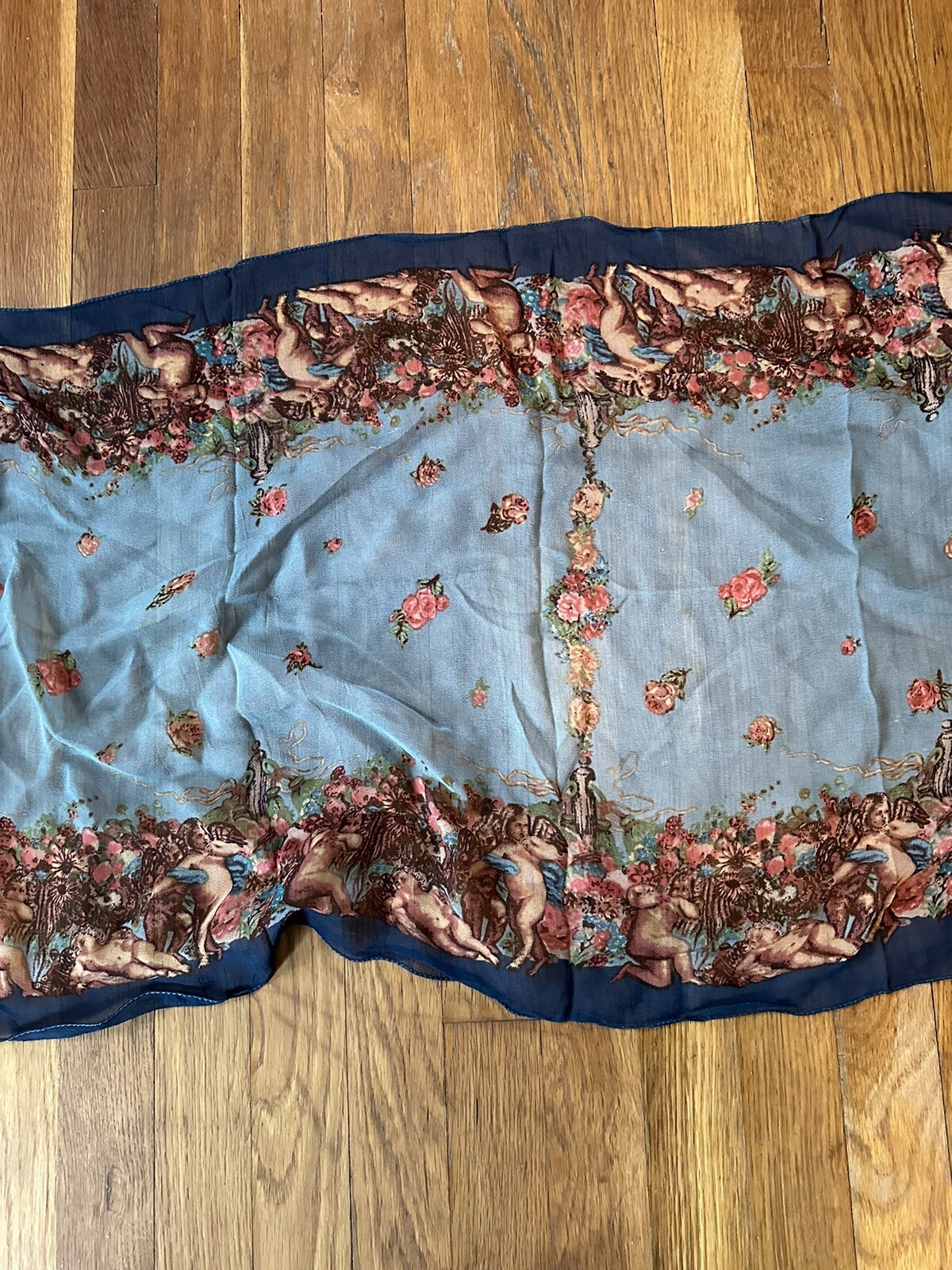 ALL THAT GLITTERS San Francisco Botticelli Cherub Georgette Scarf NOSWT 18X65