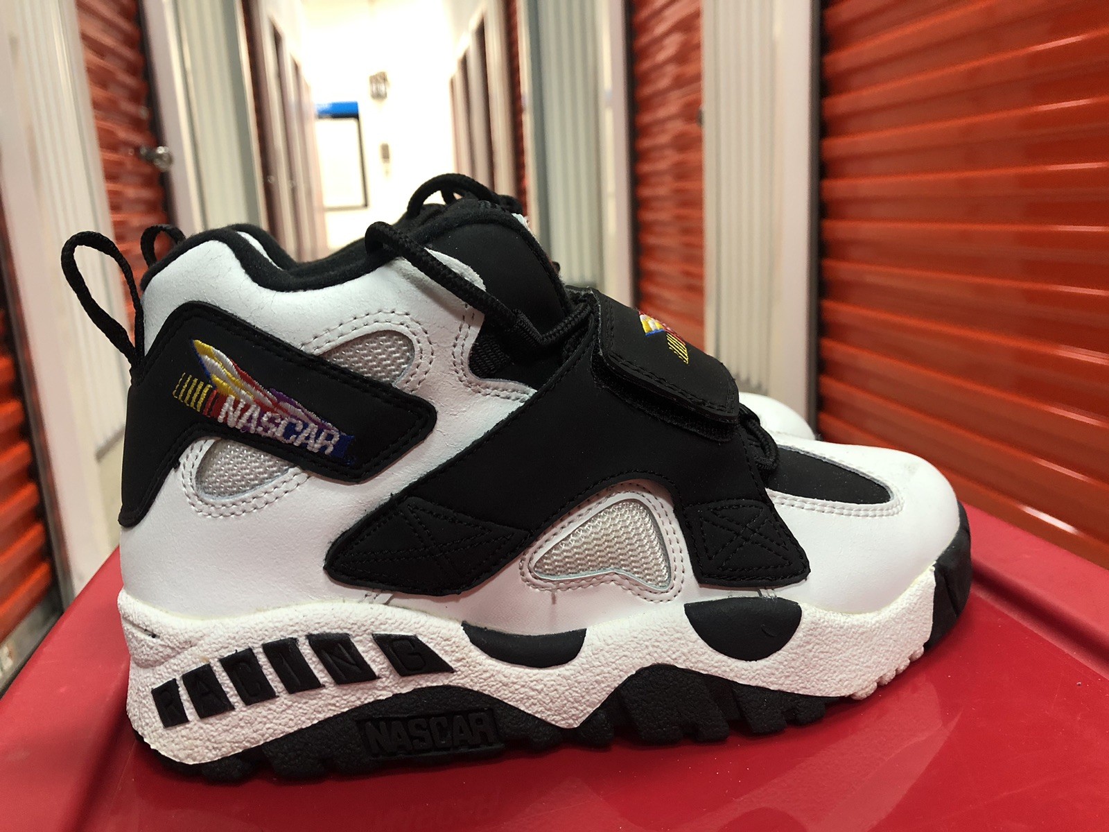 Vintage Fastlane NASCAR Racing Trainer Sneakers Size US 8 Nike Air Fly Design