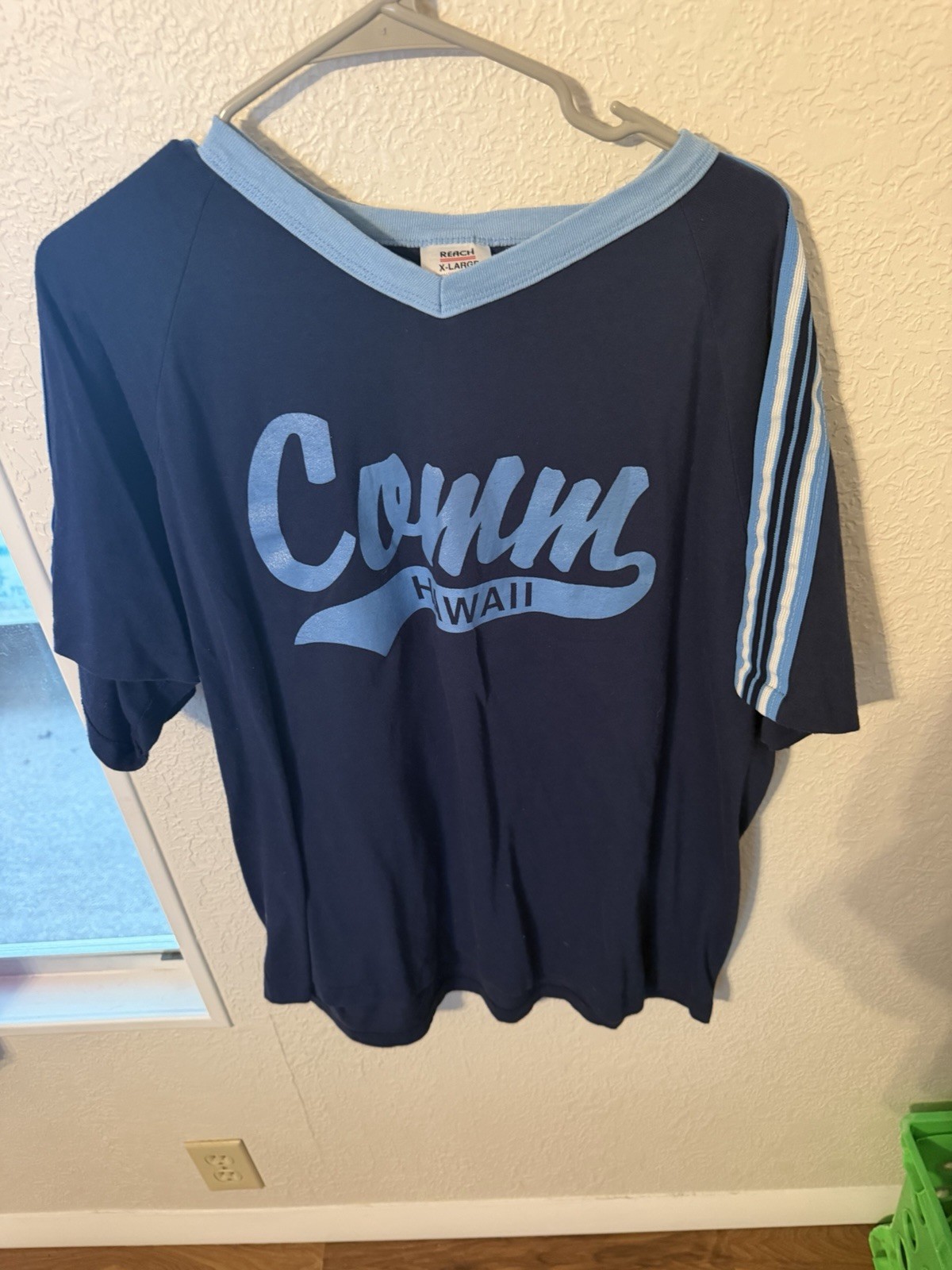 vintage 1970s/1980s Hawaii sports-style jersey t-shirt 00 Athletic Single Stitch