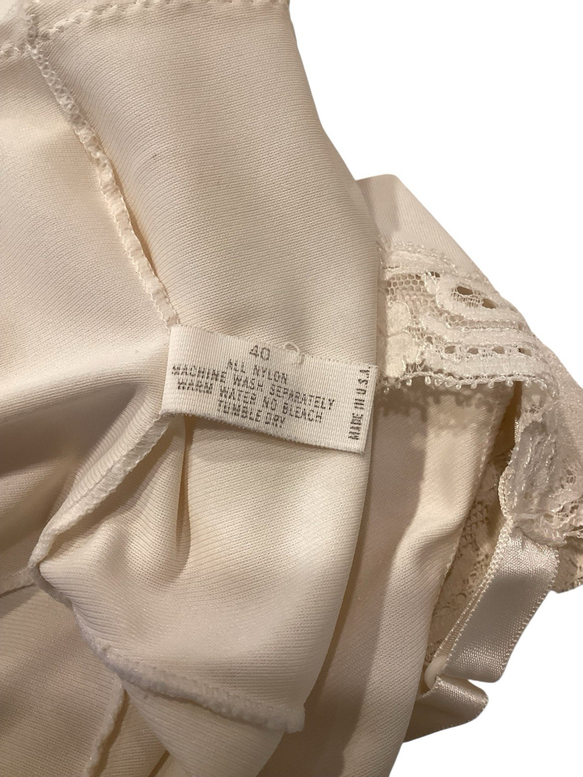 VTG Shadowline Camisole 40 Cream Nylon Lace Accents Adjustable Straps USA