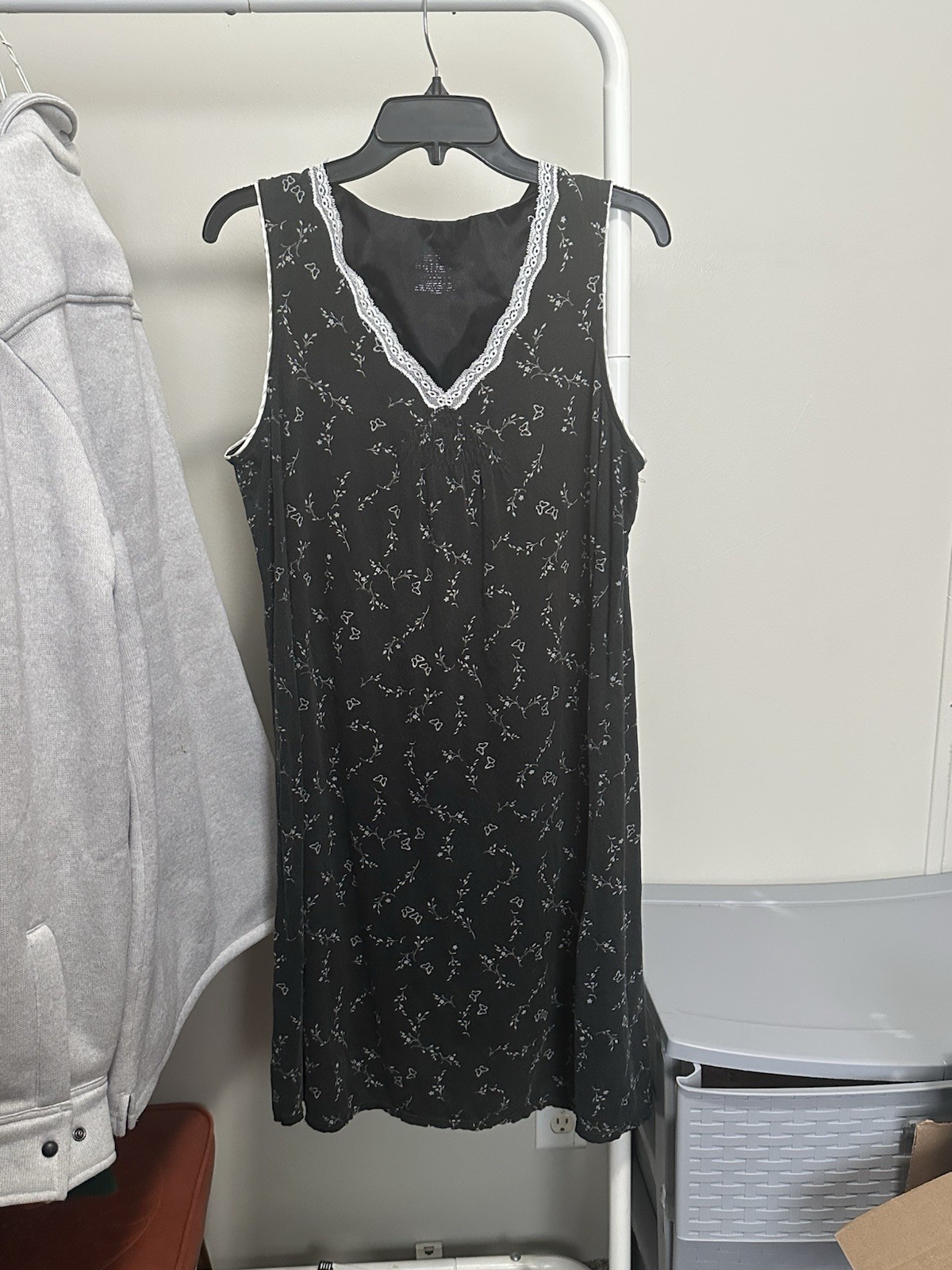 Vintage Black and White Floral Butterfly Nightgown best for medium – large