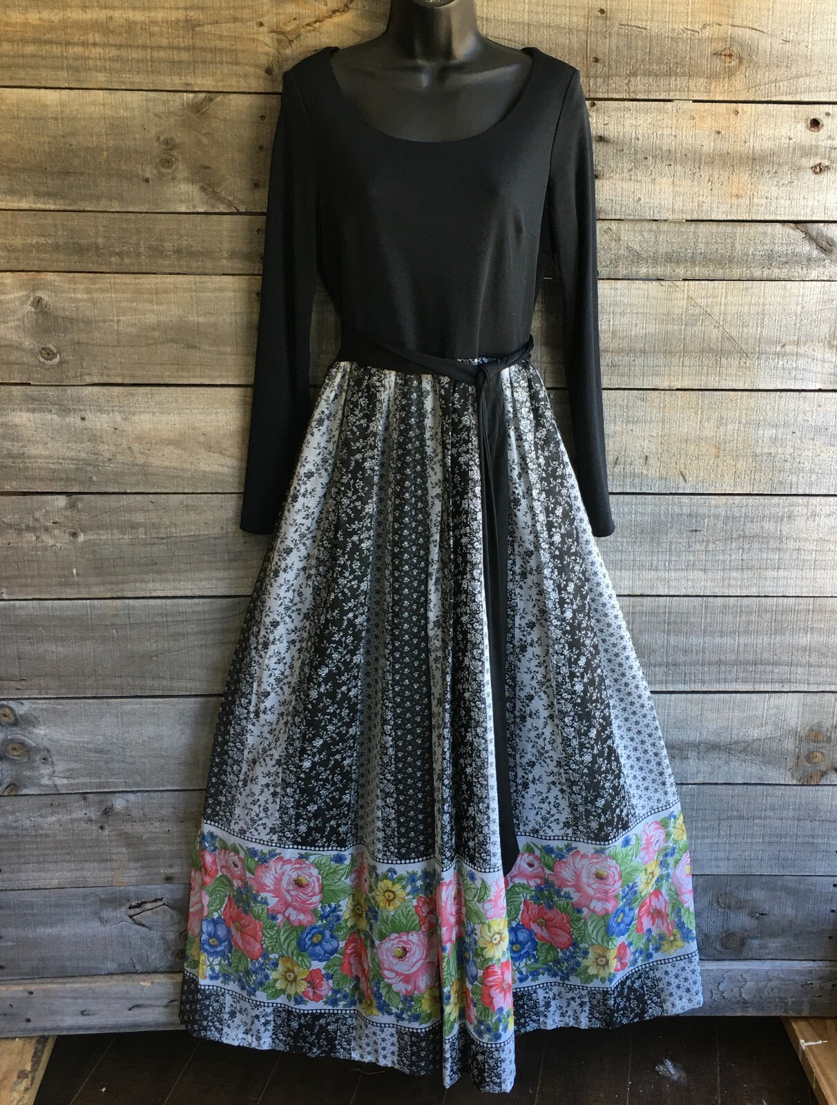 Miss Elliette Maxi Dress FITS Womens M Black Floral Prairie Cottage Core BOHO
