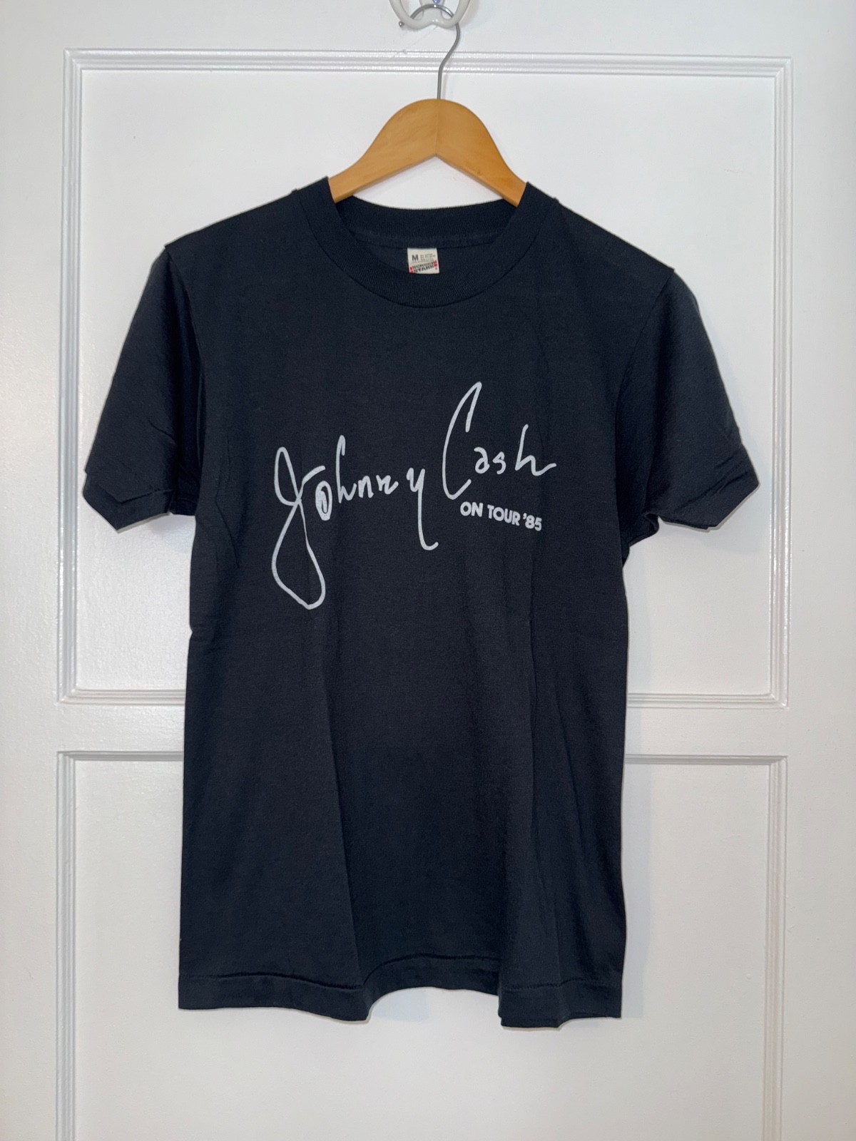 1980s vintage JOHNNY CASH 1985 Tour Concert T-SHIRT size small S 80s