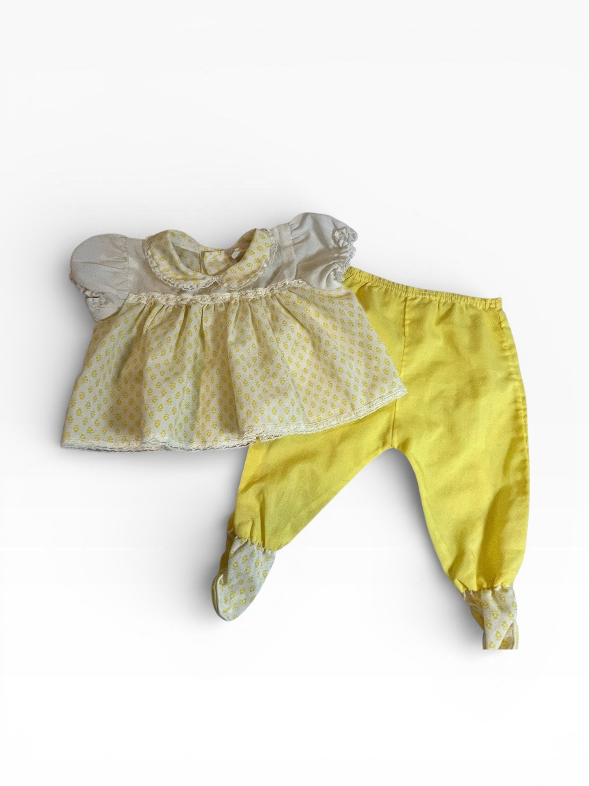Vintage Baby Outfit Set – Yellow Floral Top & Matching Footed Pants Newborn MCM