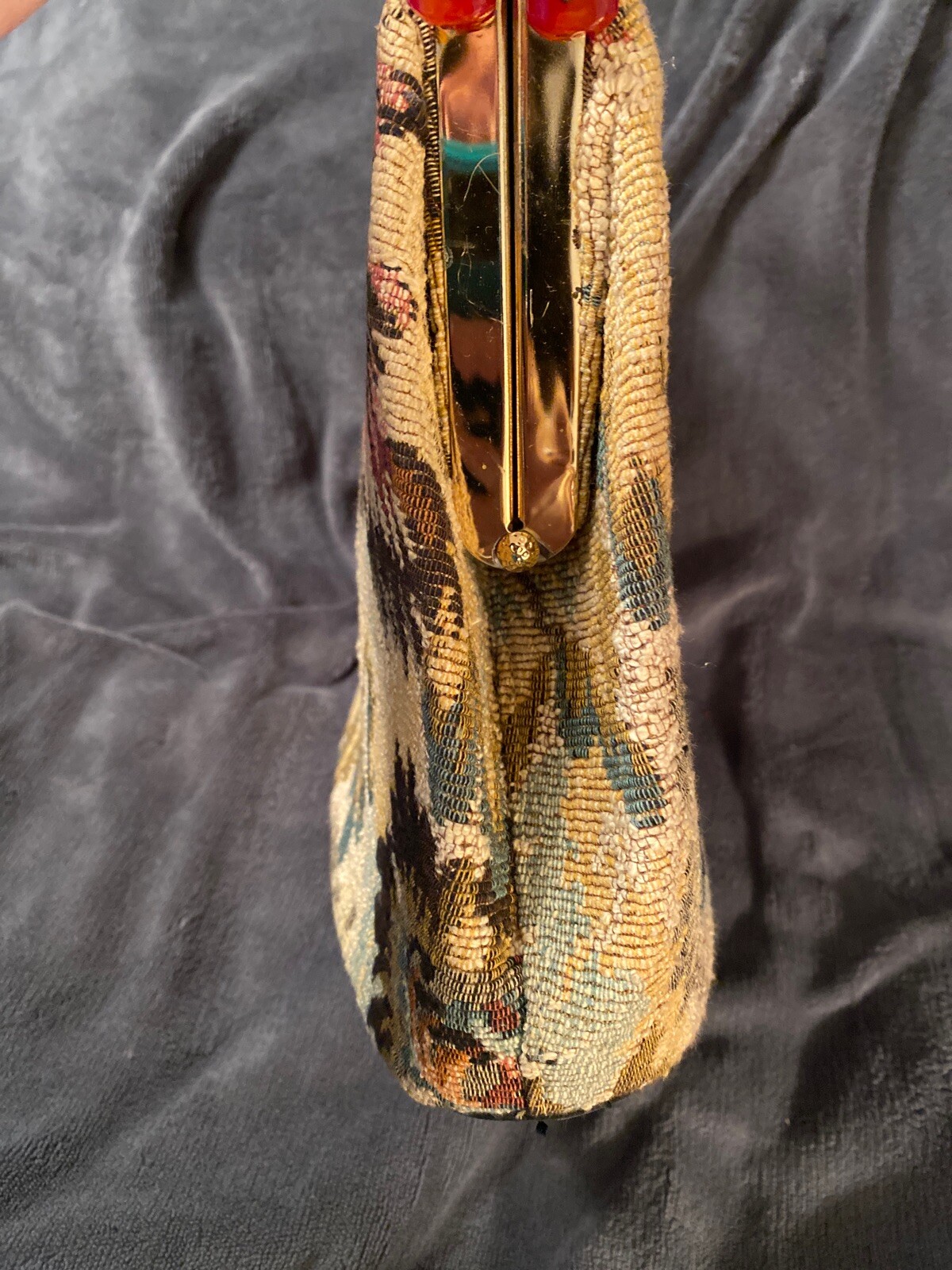 Vintage Floral Tapestry Carpetbag Double Lucite Handles Purse/Hand Bag EUC