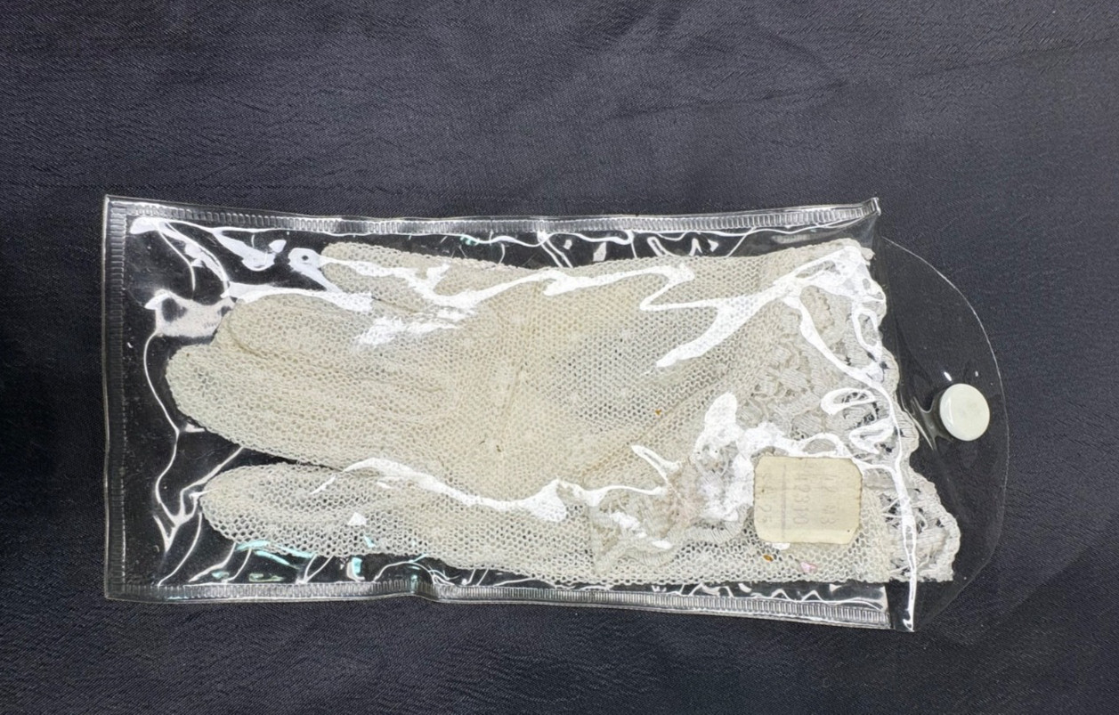 1950s-60s Vintage Dressy Girl’s Church Gloves NIP White Made in Hong Kong Sz 1-3