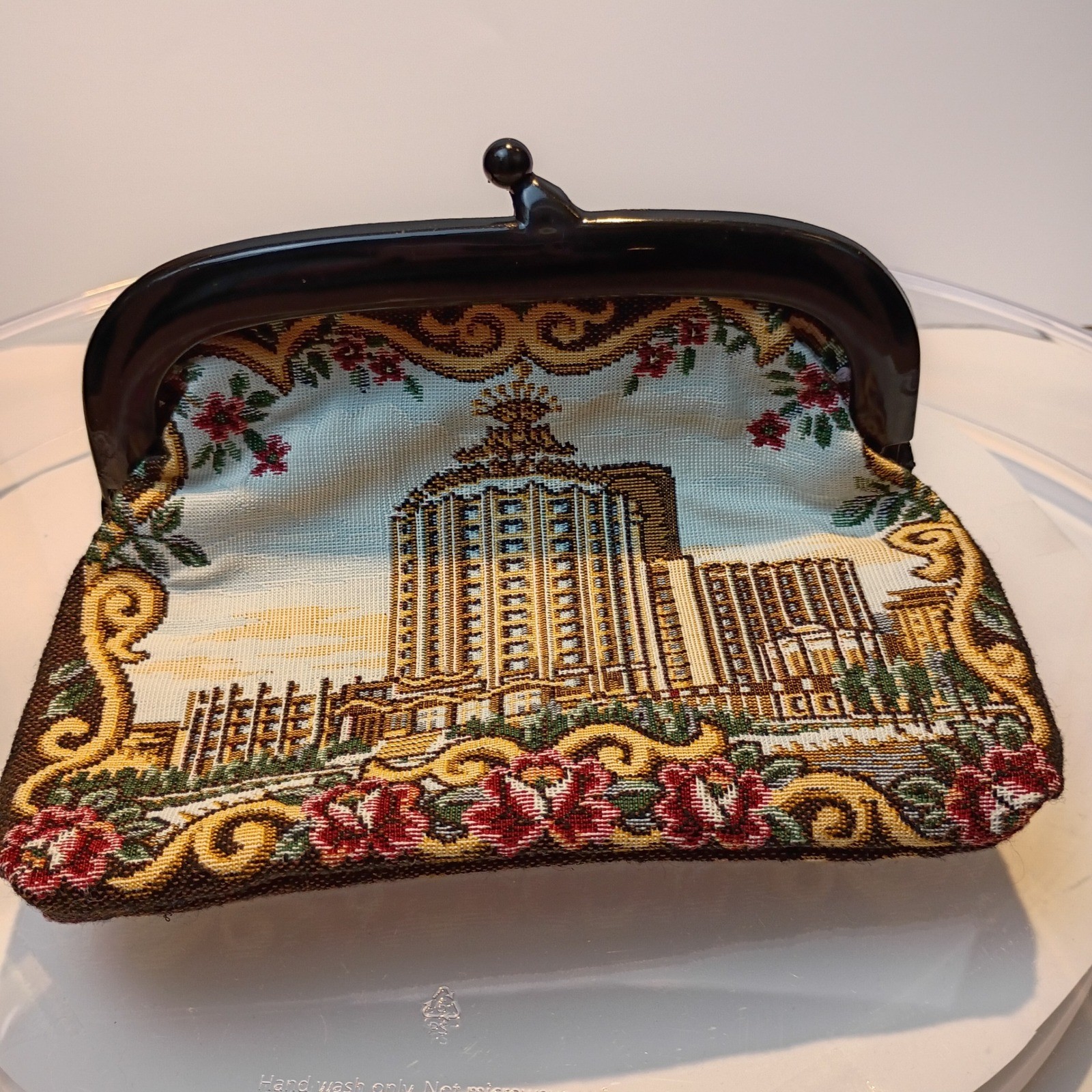 Vintage Petit Point Tapestry Coin Purse Kiss Lock Architectural Building Floral