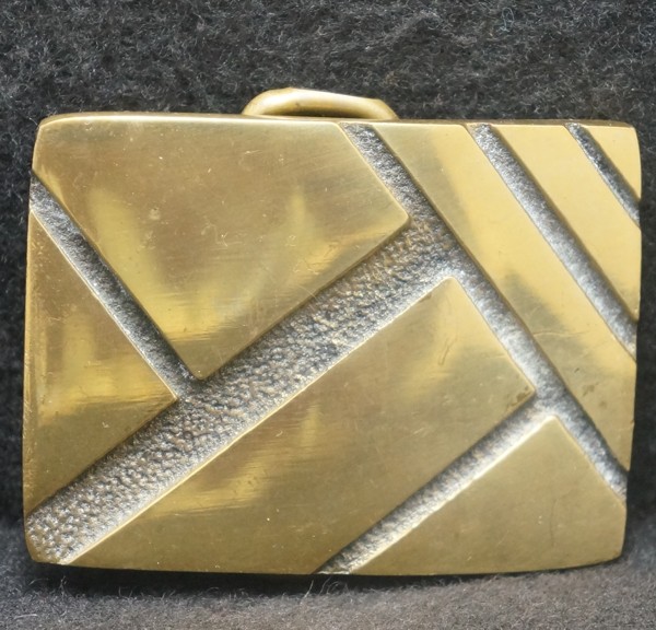 XC07123 VERY COOL VINTAGE 1970s **ABSTRACT ARTWORK** FASHION UNISEX BELT BUCKLE