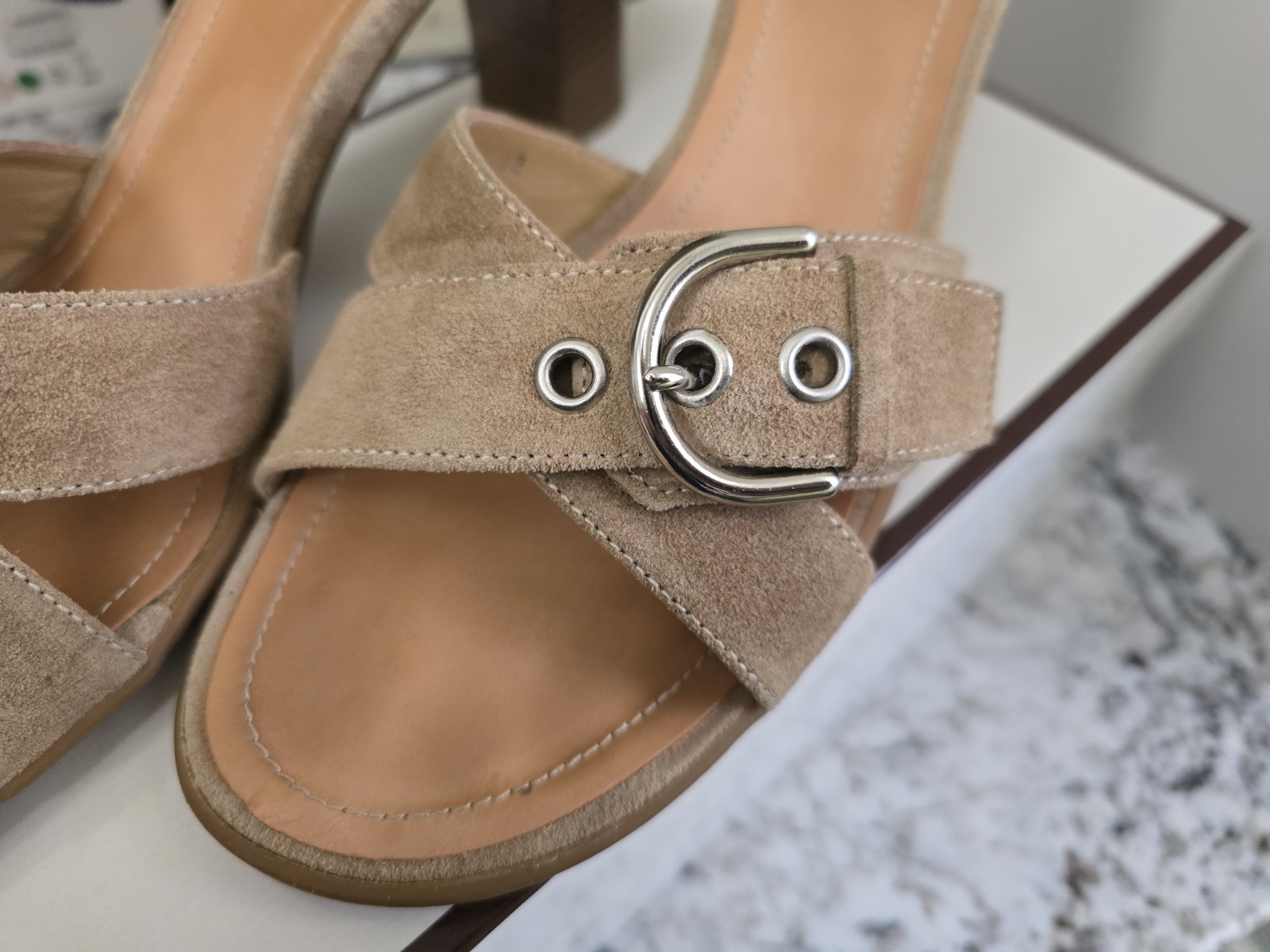 Vintage Coach Neena Suede Slide, Buckle, Women’s 8, Camel, W/Box Excellent Shape