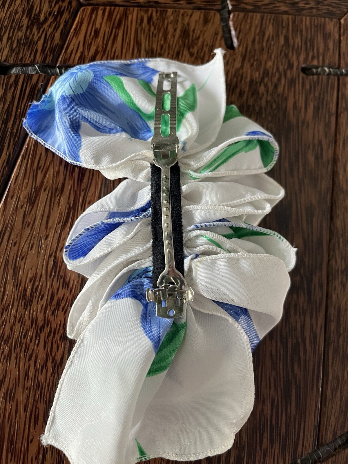 Vintage 1980s / 90s White, Blue & Green Floral Large Hair Bow Barrette Clip