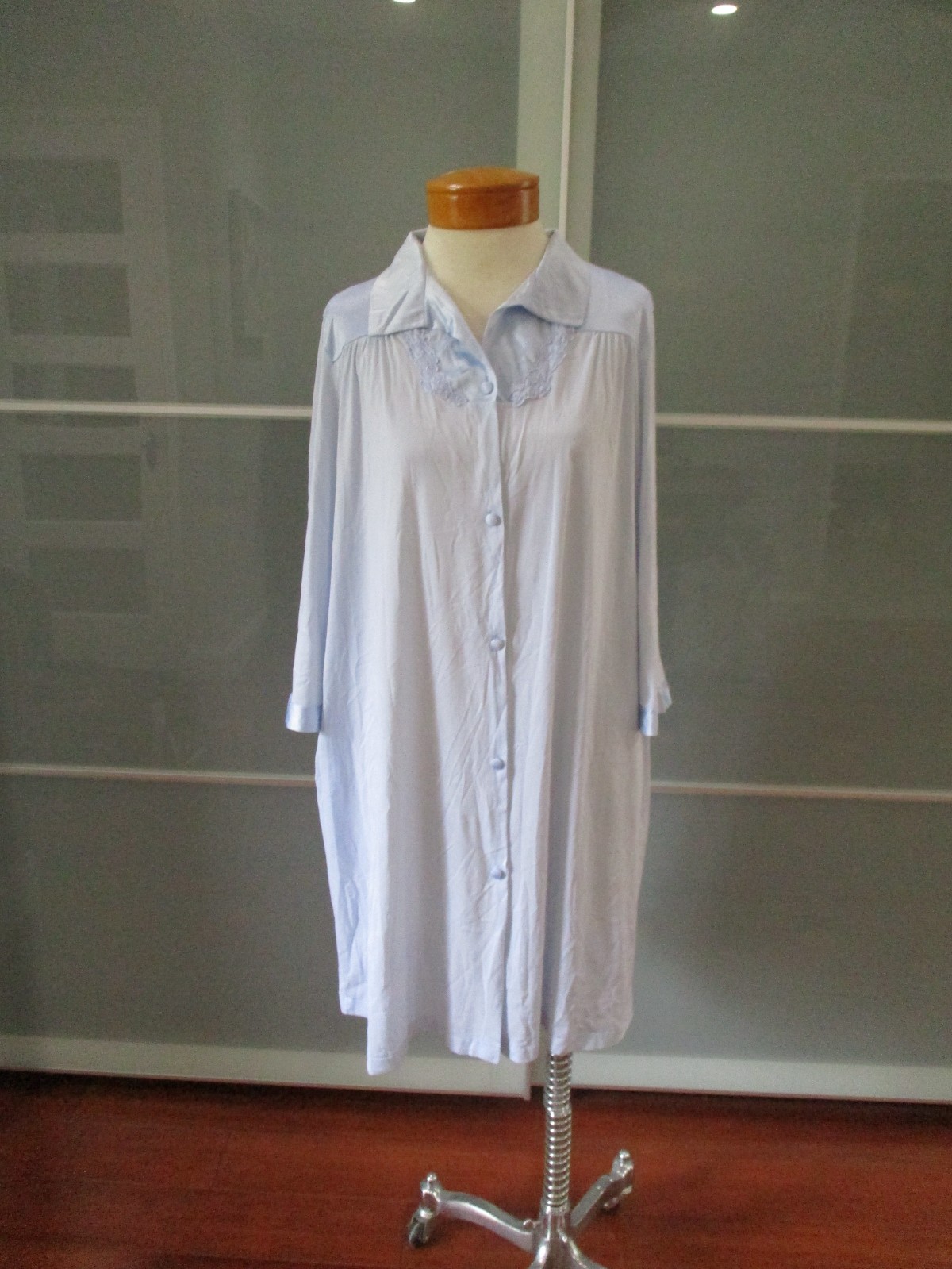 Vintage Vanity Fair Midi Length 3/4 Sleeve Dressing Gown / Robe Size L