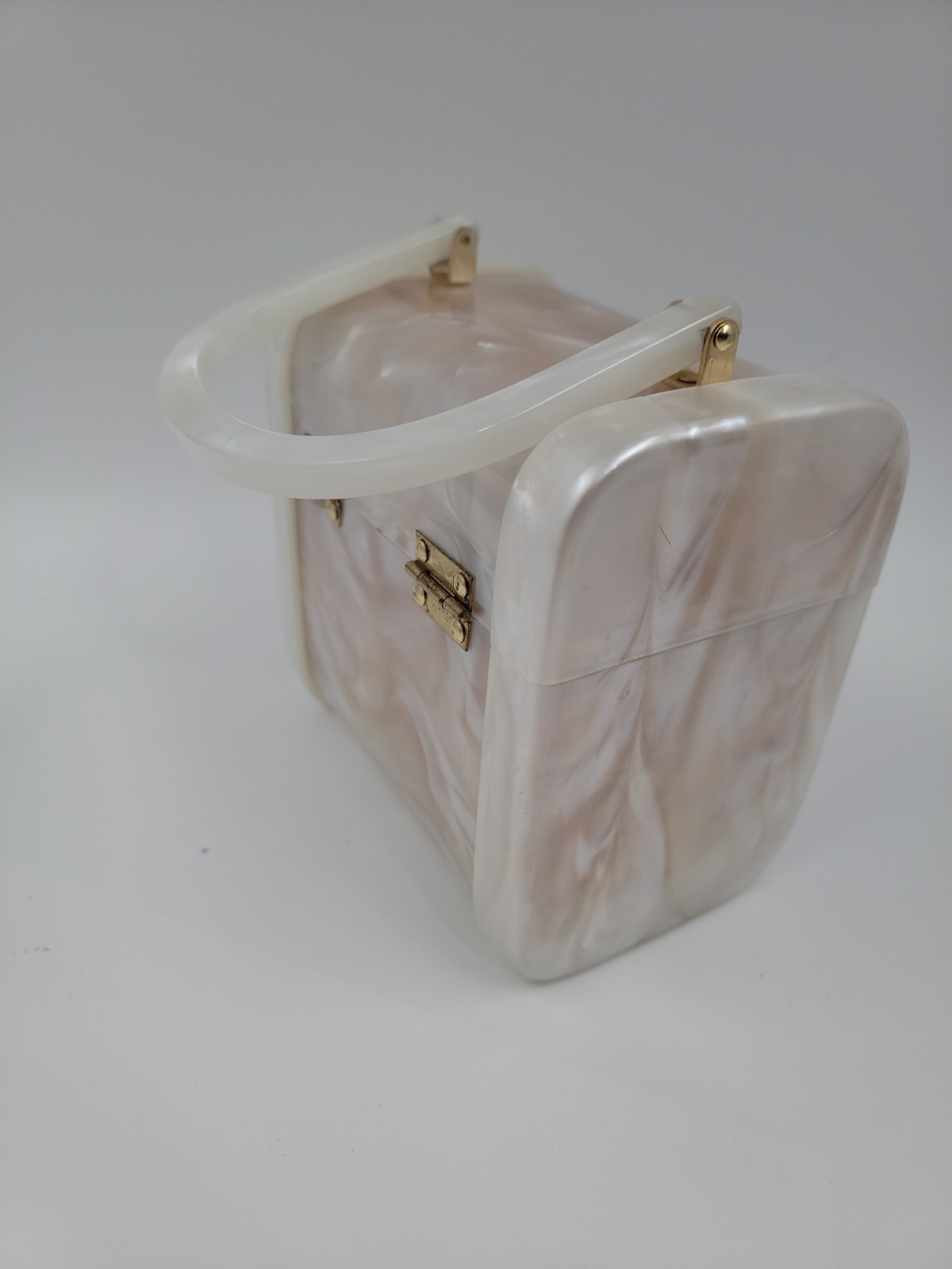 Vintage Lucite Stylecraft Pearlized Box Purse 6” (w) X 4” (d) X 6” (h)