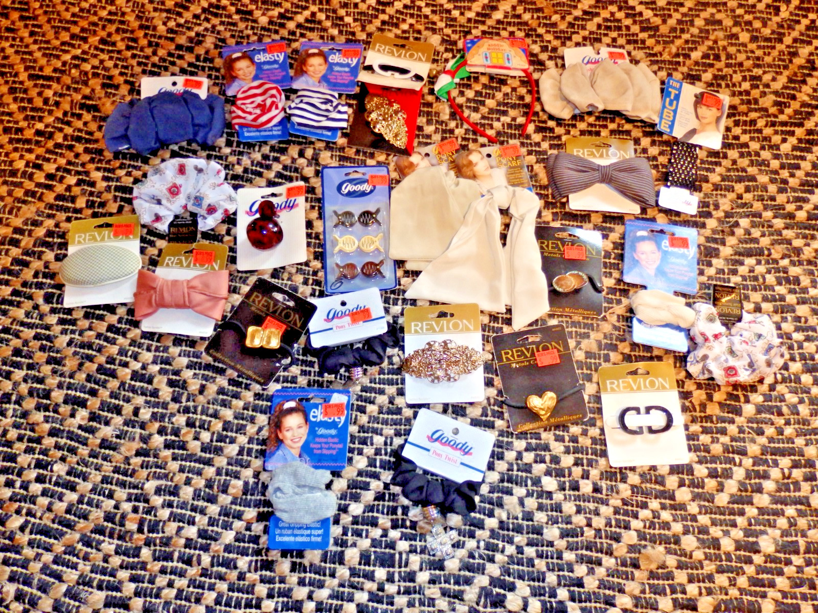 Y2K 90’S TRUE VINTAGE LOT OF 26 GOODY & REVLON HAIR ACCESSORIES *1996 *SEE DESC