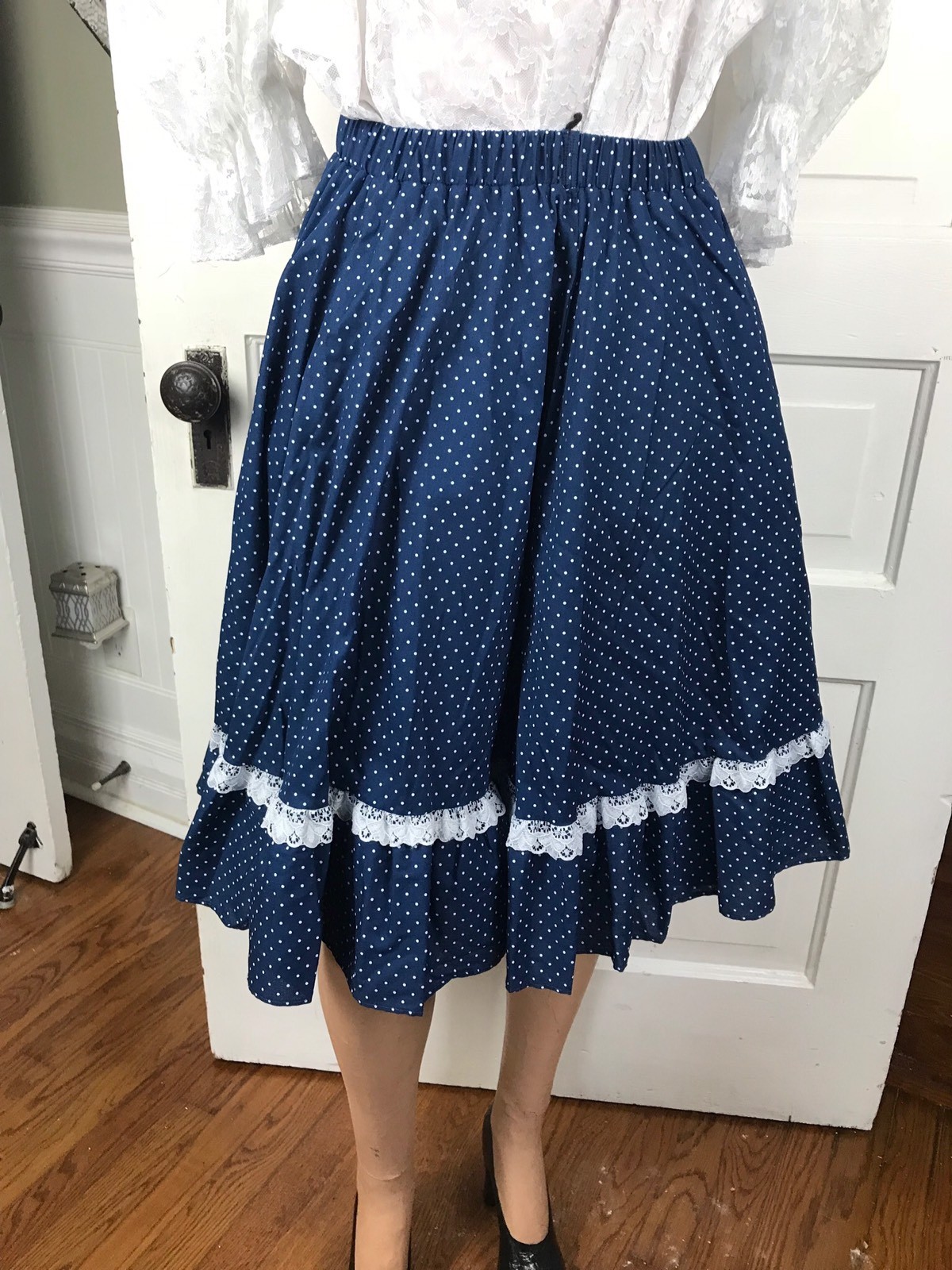 VINTAGE BLUE WITH WHITE POLKA DOTS COUNTRY WESTERN SQUARE DANCING SKIRT