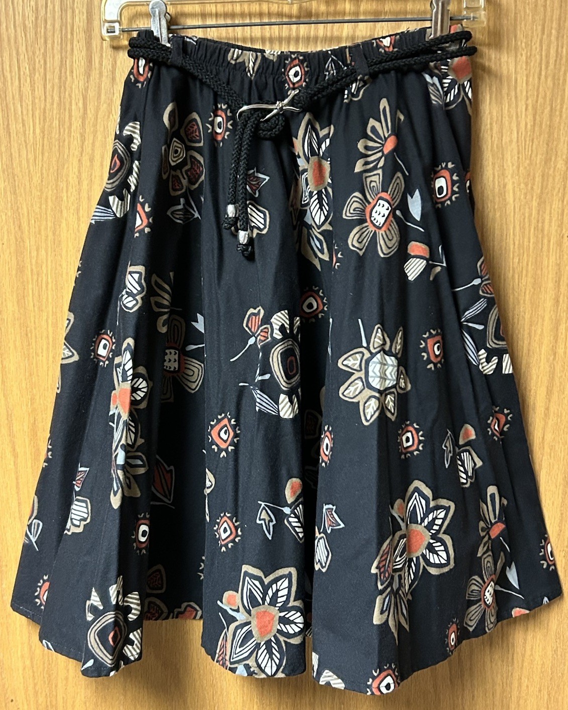 VTG 80s Copley Square Ltd Skirt Sz 12 MIDI/Square Dance Floral Black Cottagecore