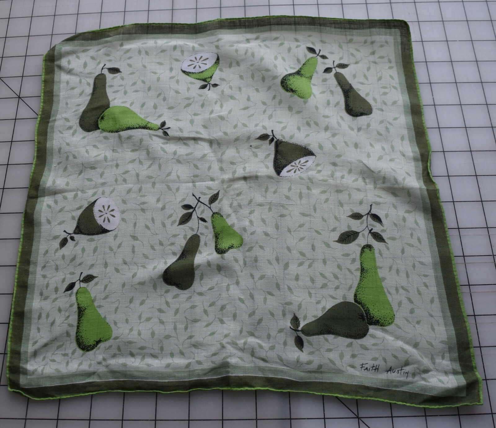 1472 Vintage 1950’s linen hankie, Faith Austin design, green pears & leaves