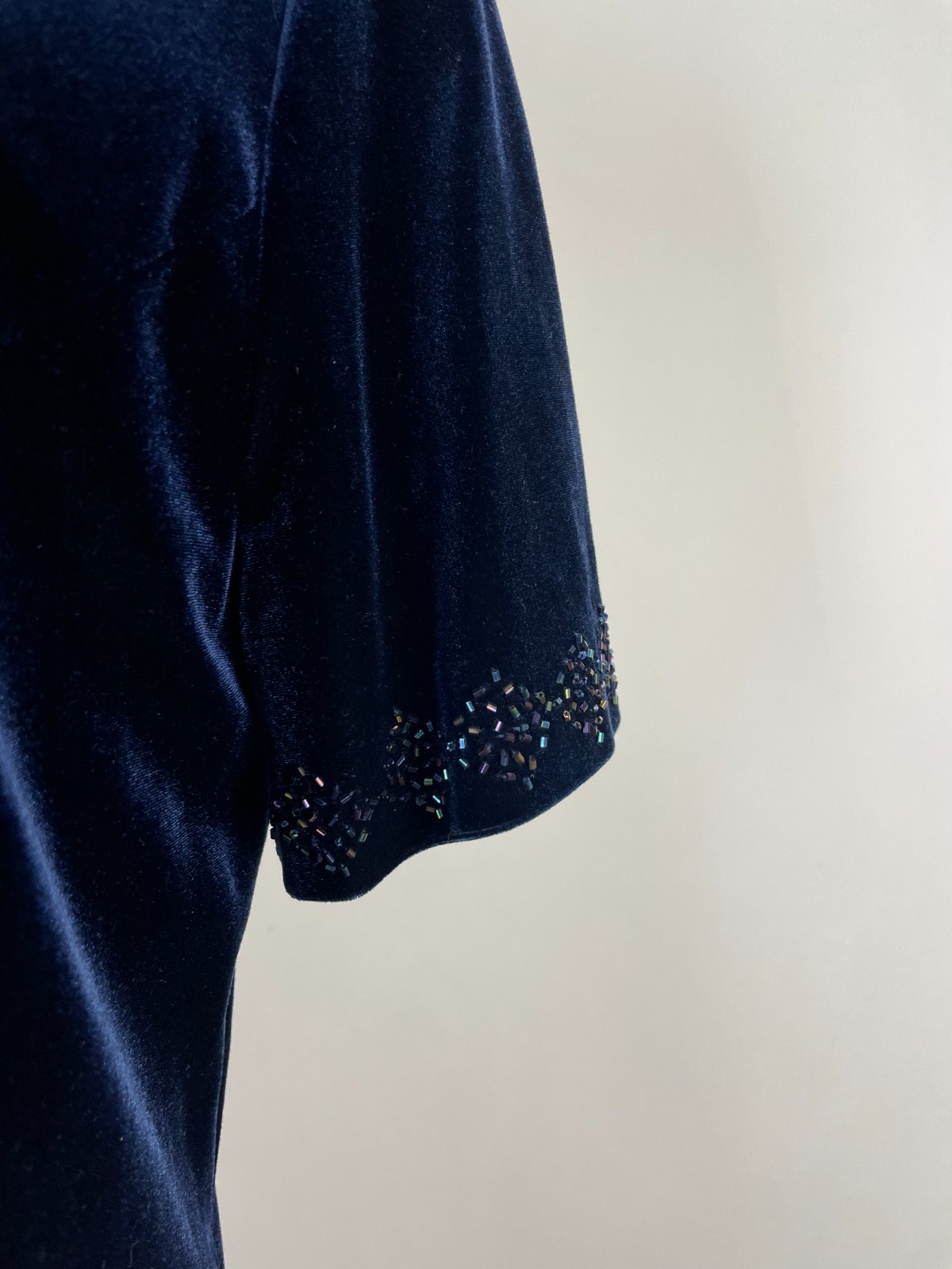 R&M Richards by Karen Kwon Navy Blue Velvet Beaded Formal Dress 12