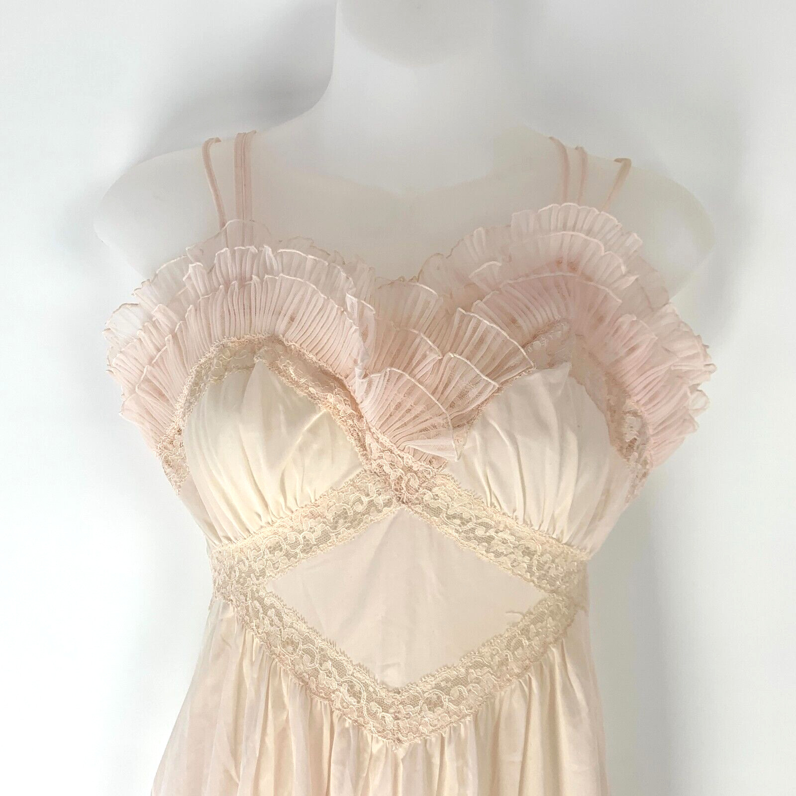 Vintage Neusteters Gorgeous Pink Fairy Whimsy Lace Tulle Sheer Nightgown 32