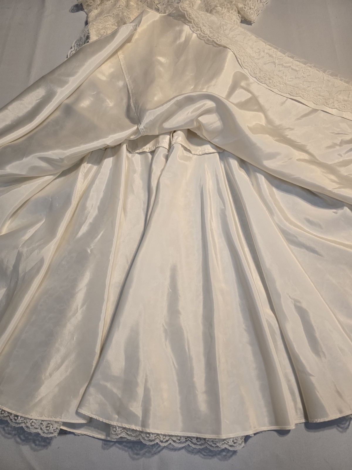 Vintage HW Collections Ivory Lace Drop Waist Dress Bridal Size 11-12 U.S.A Made