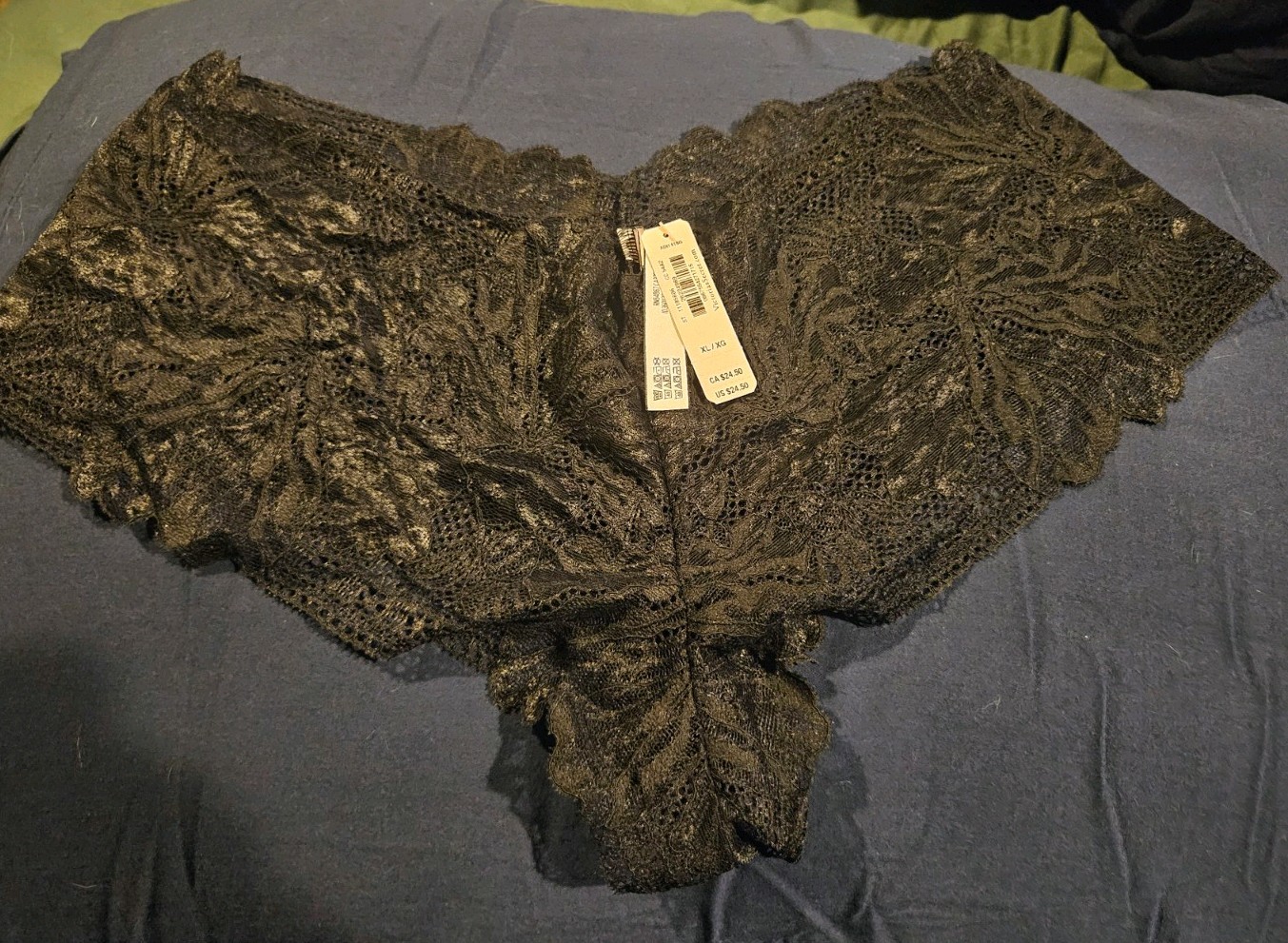 victorias secret black lace Floral Hipster panties NWT sexy