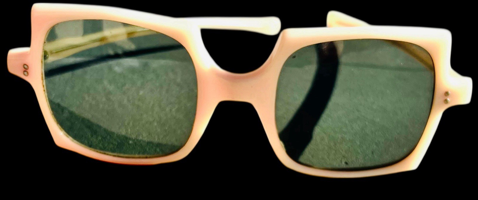 Vintage FUNKY Coachella ready WILLSON Cream Bakelite Sunglasses Made in France