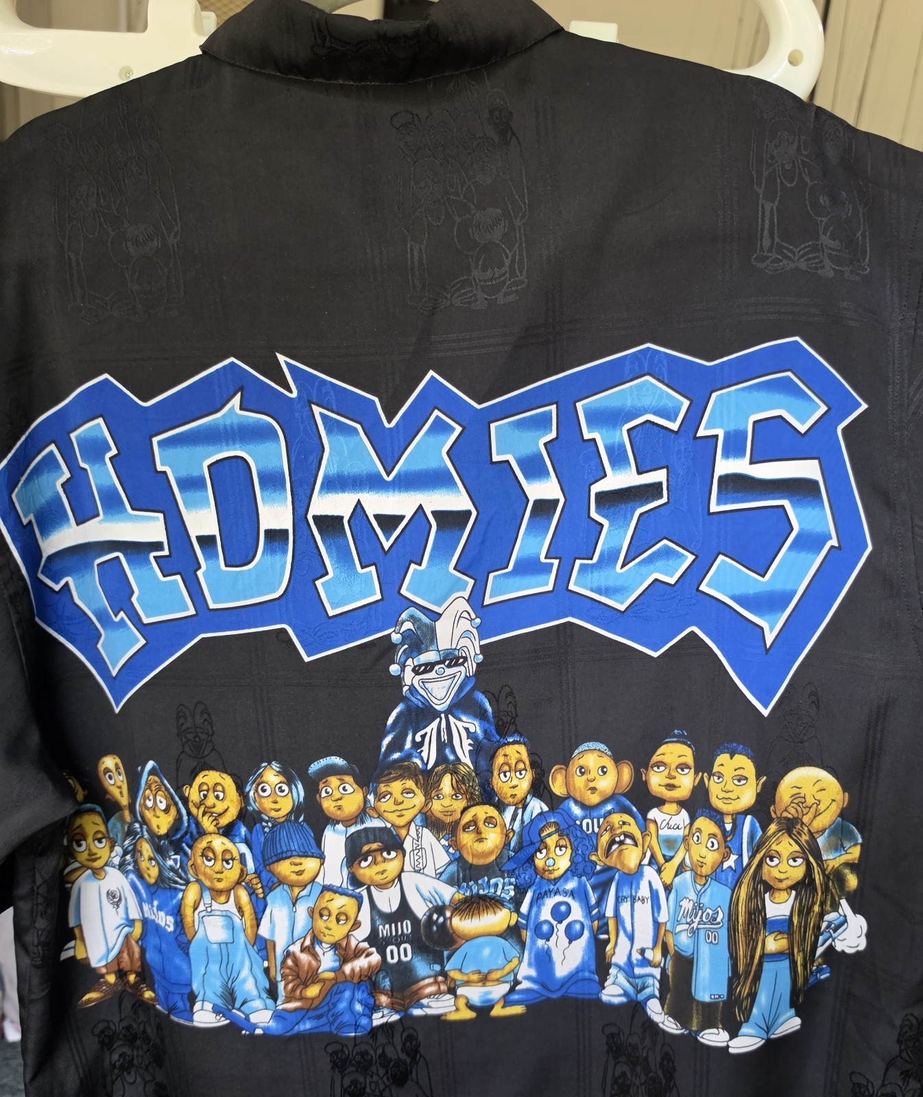 “HOMIES” Y2K Shirt size L