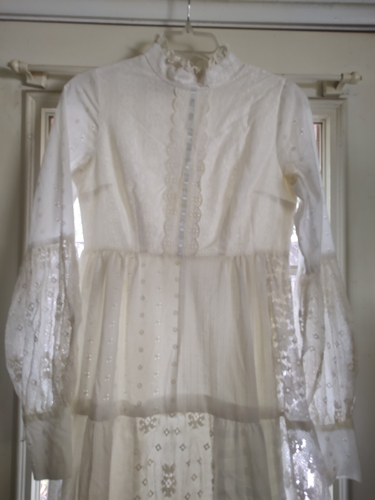 VTG 70s Boho Lace Cotton White Maxi Dress SMALL Prairie Gunne Sax Style chest 35