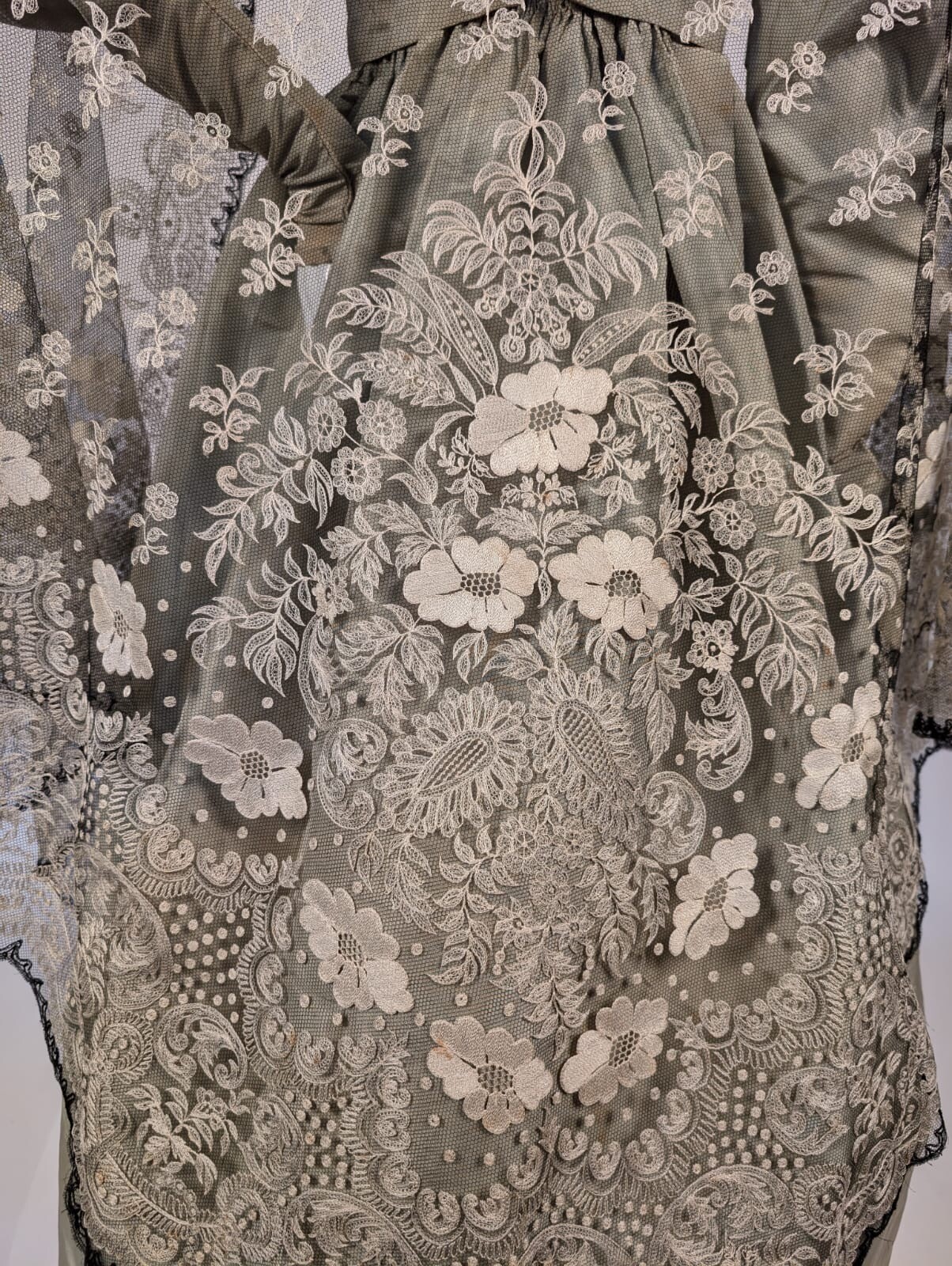 RARE MID 19TH C HAND EMBROIDERED WHITE FLORAL ON BLACK NET SHAWL FOR DRESS
