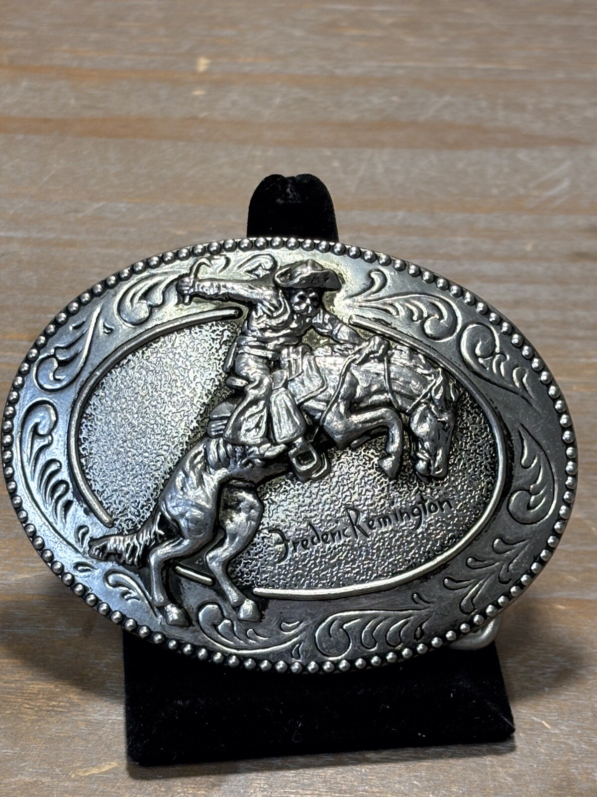 Frederic Remington Art Museum Belt Buckle “The Bronco Buster” ~Z45~