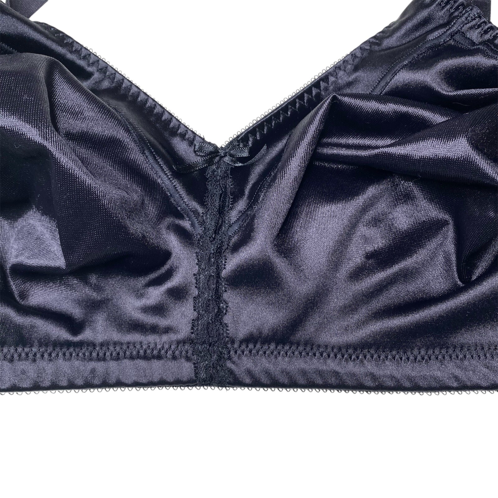 Vintage Cabernet Black Satin Lace Unlined Wire Free Bra size 40DD Style R229